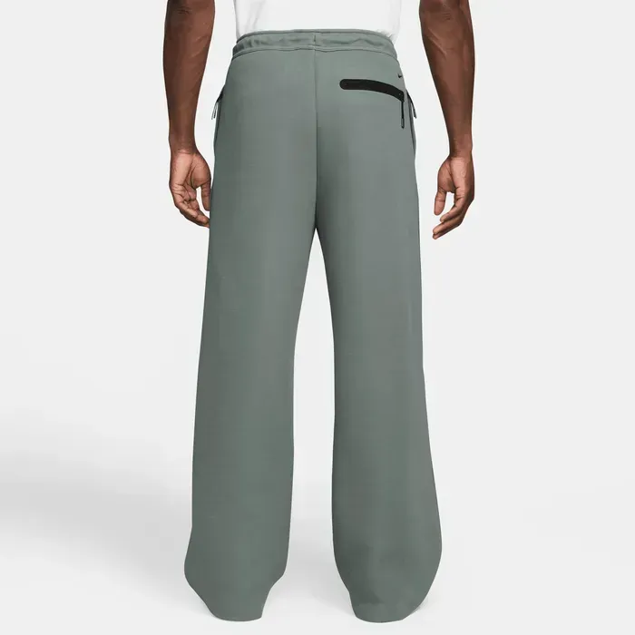 Брюки чоловічі Nike Tech Men's Fleece Loose-Fit (HV6541-364)