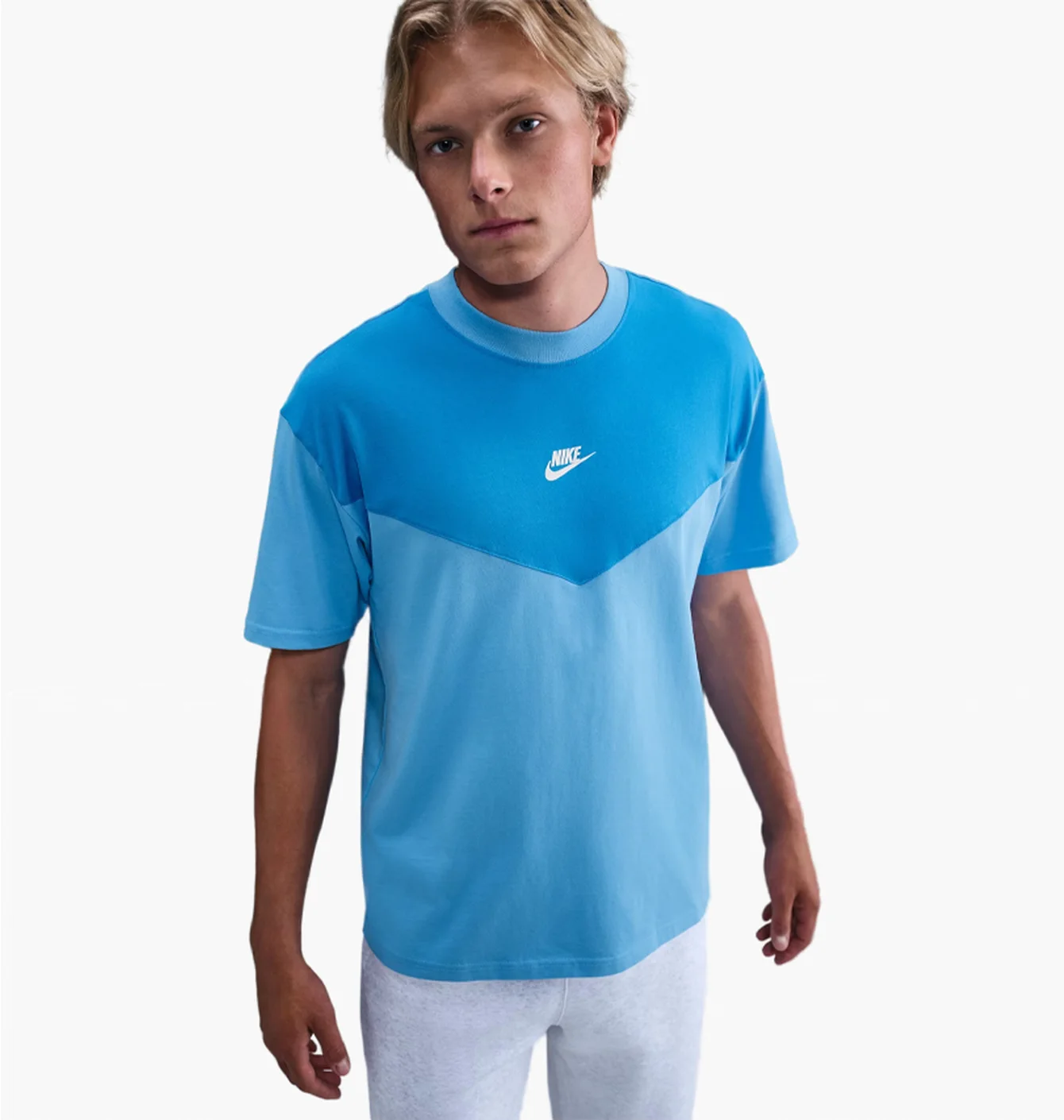Футболка чоловіча Nike Tech Mix Blue IH4301-412