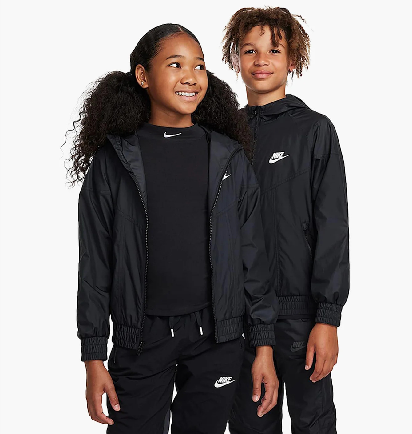 Вітровка дитяча Nike Sportswear Windrunner Black FZ5516-010