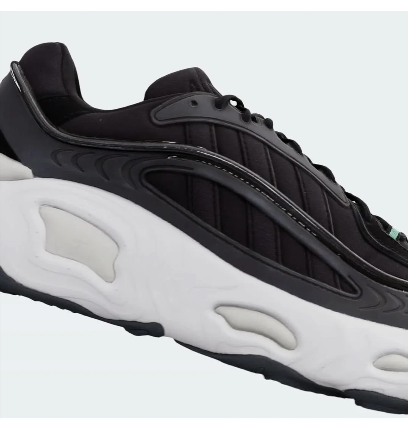 Кросівки чоловічі Adidas Oznova Black Gy7048