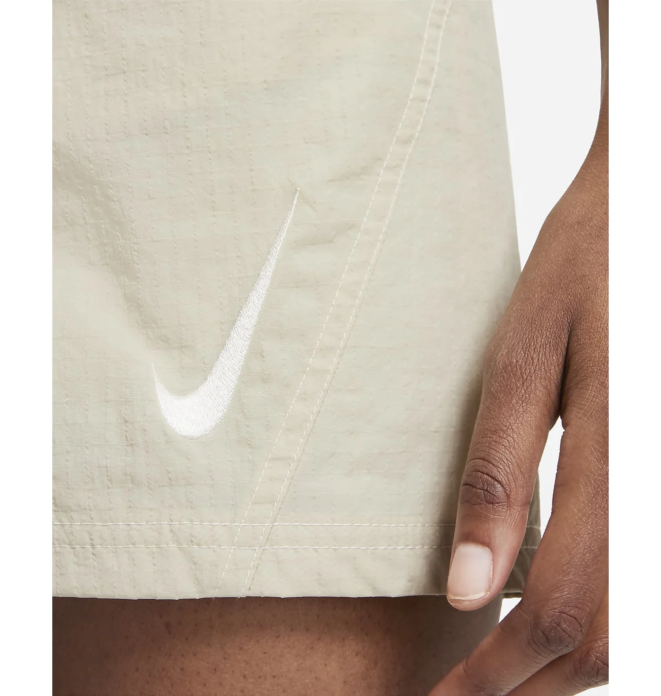 Шорти жіночі Nike Womens Shorts Beige DD5592-206