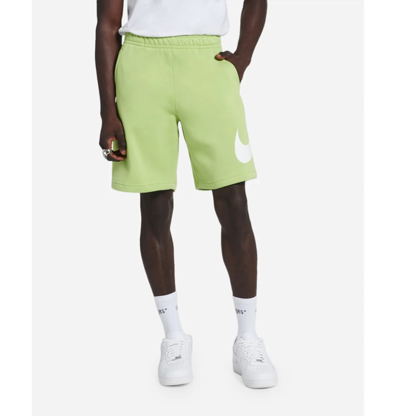 Шорти чоловічі Nike Nsw Club Shorts Green Bv2721-332