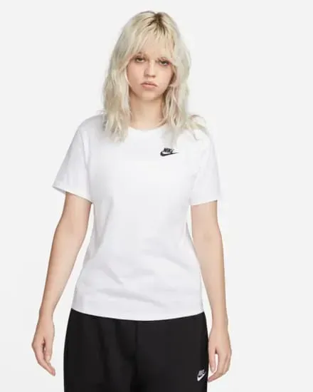 Футболка жіноча Nike Sportswear Club Essentials (DX7902-100)