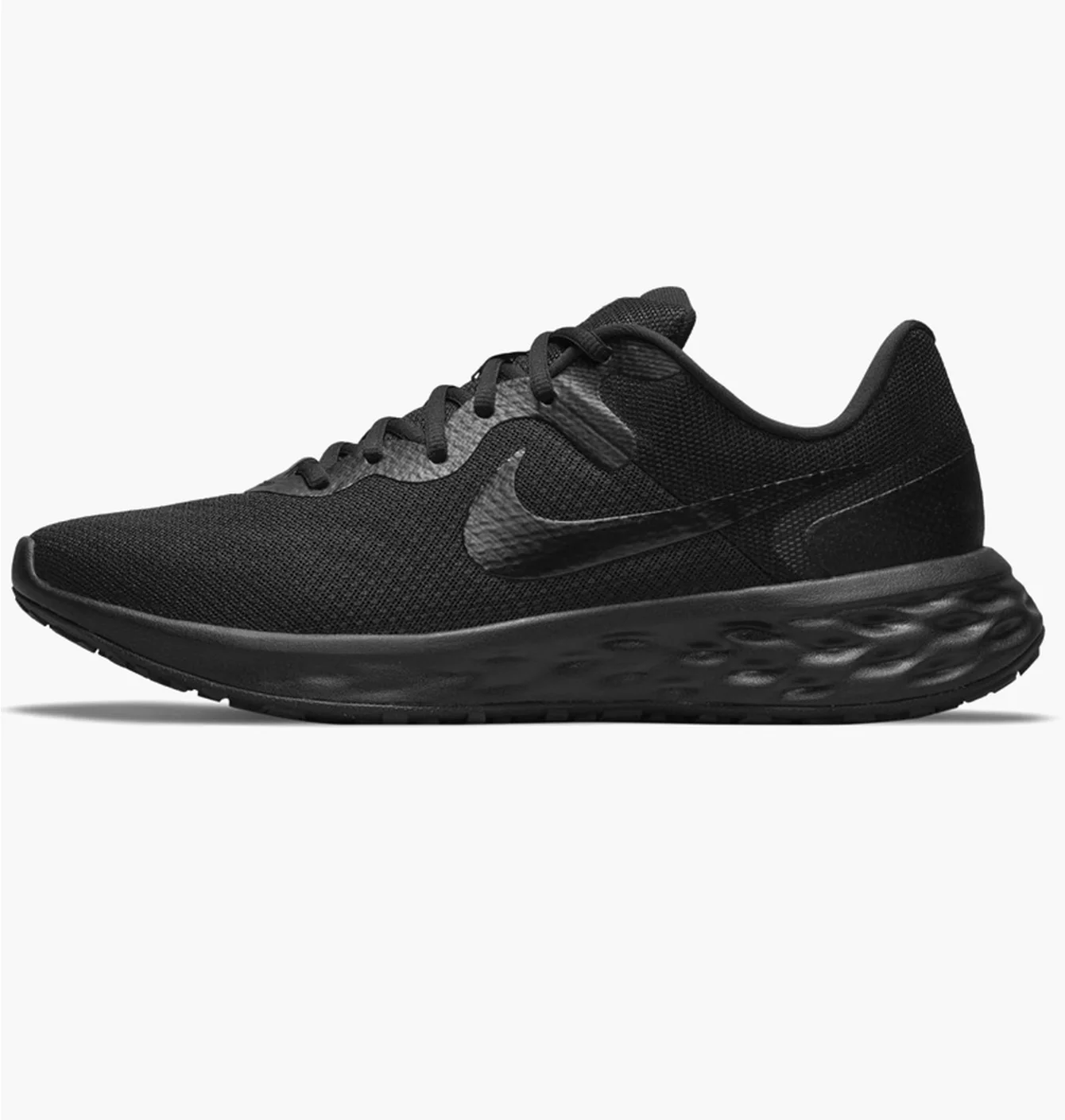 Nike Revolution 6