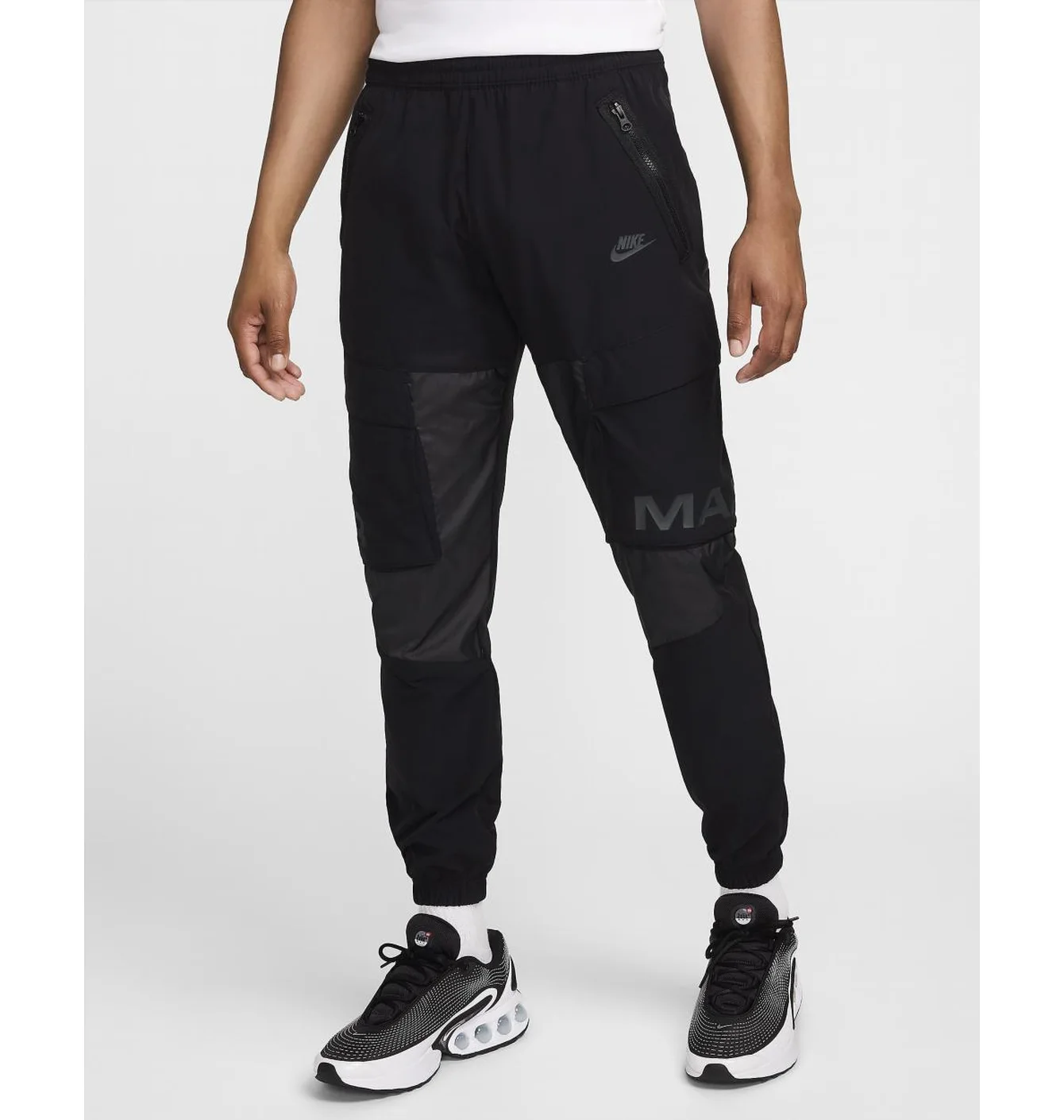 Штани чоловічі Nike Sportswear Air Max Black HF6601-010