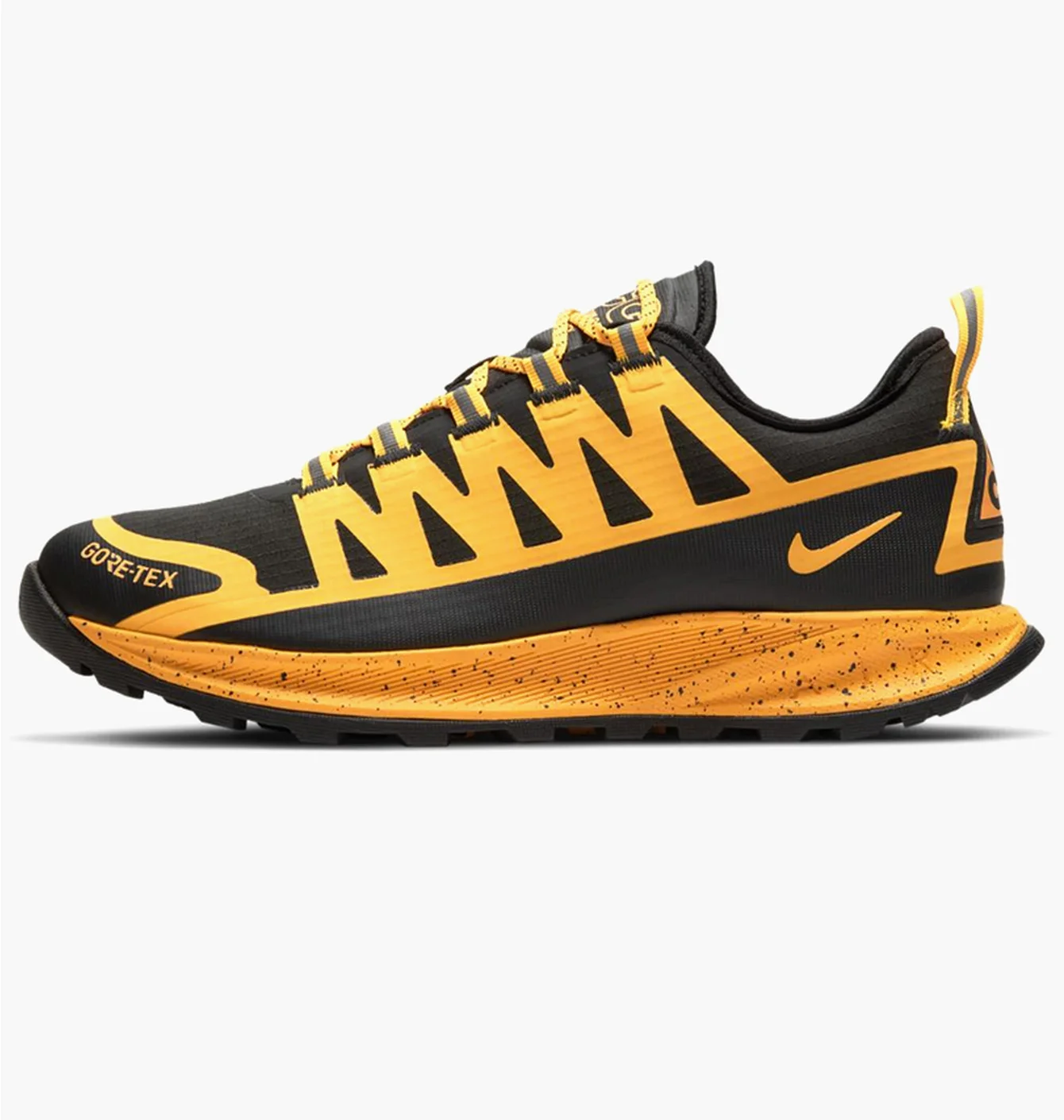 Кросівки унісекс Nike Acg Air Nasu Gore-Tex Laser Black/Yellow Cw6020-001