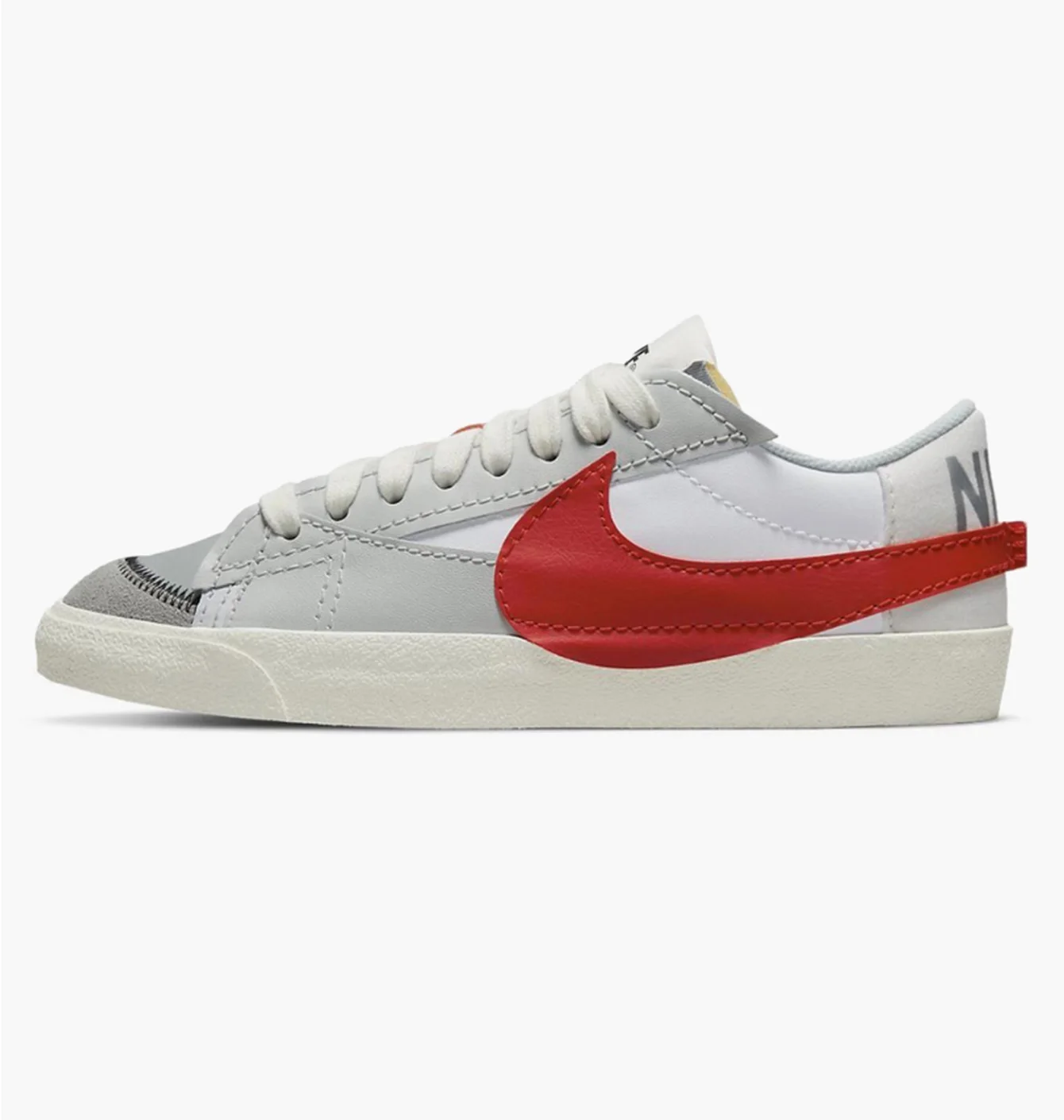 Кросівки чоловічі Nike Blazer Low 77 Jumbo Grey/Red Dq8769-100