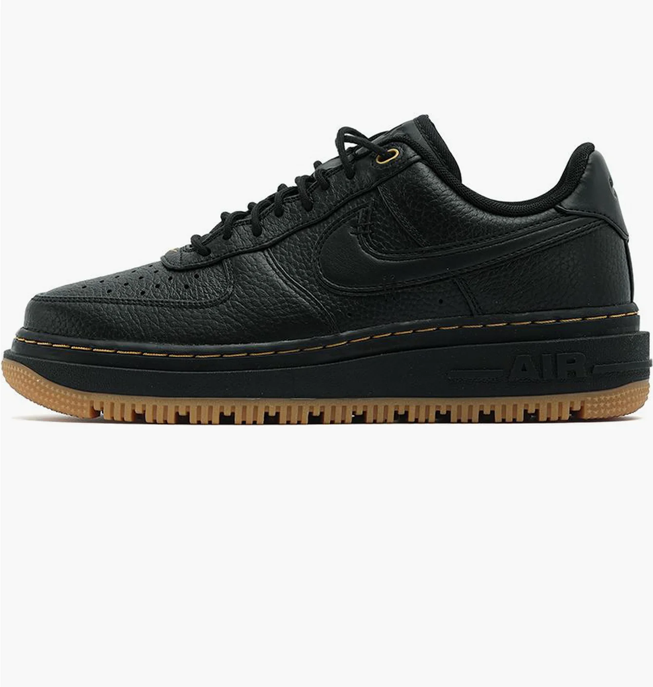 Кросівки чоловічі Nike Air Force 1 Luxe Black DB4109-001