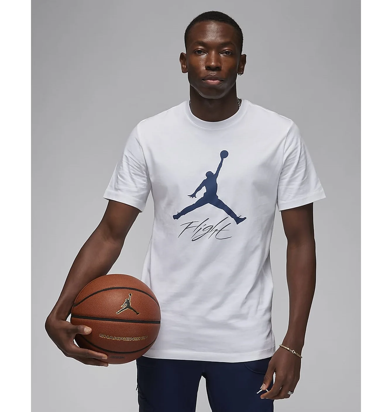 Футболка чоловіча Air Jordan Jumpman Flight White AO0664-102