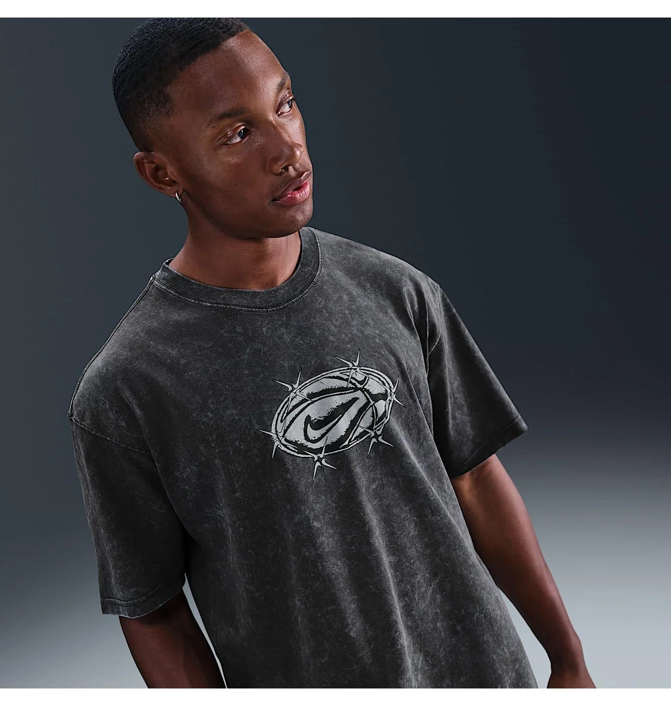 Футболка чоловіча Nike Tee M90 Street Grey HV1675-060