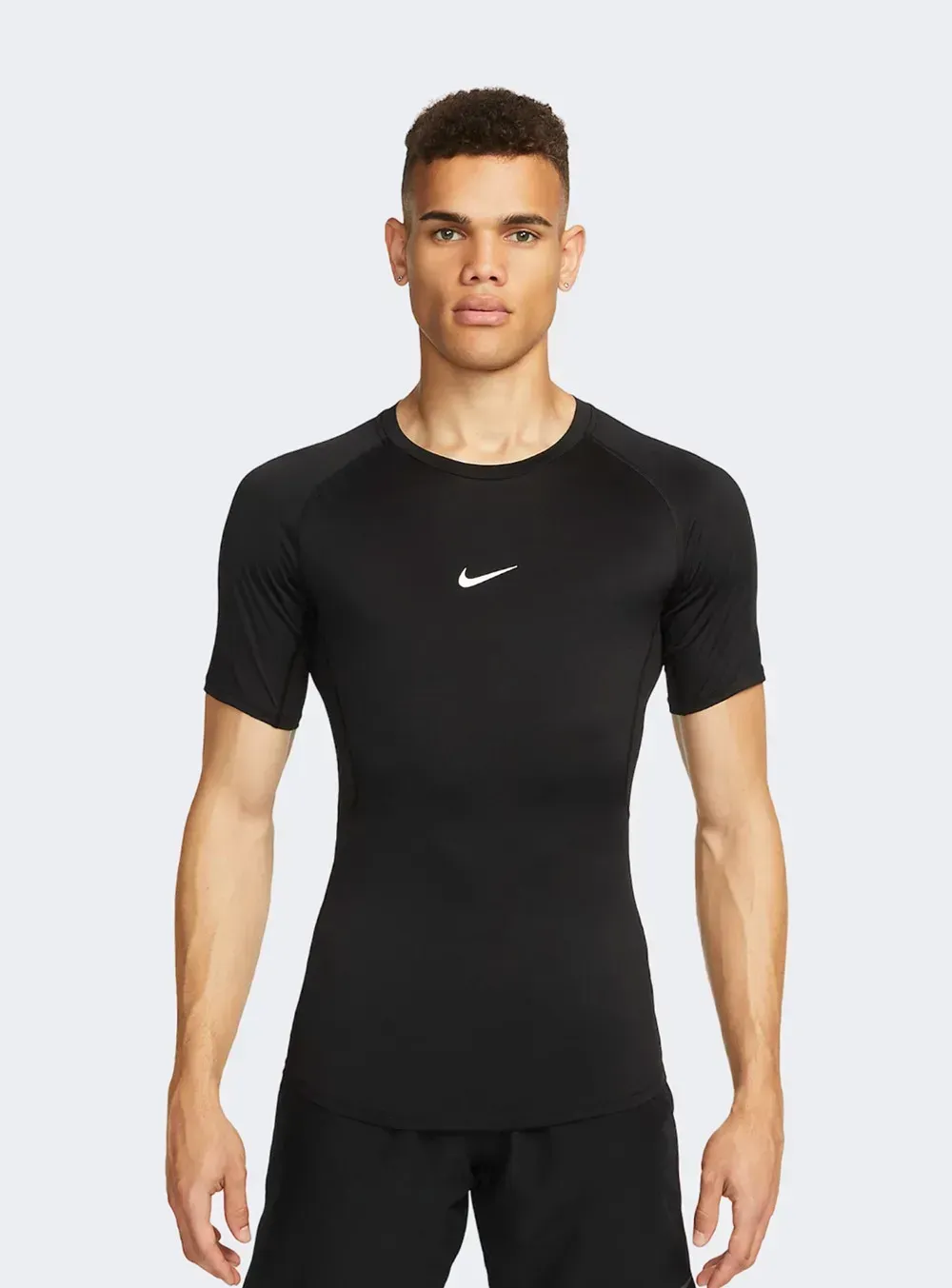 Футболка чоловіча Nike M Np Df Tight Top Ss (FB7932-360)