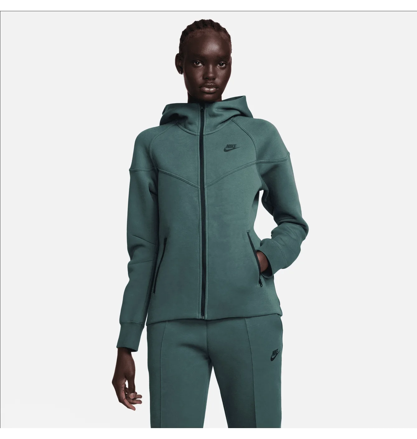 Толстовка жіноча Nike Sportswear Tech Fleece Windrunner Turquoise FB8338-328