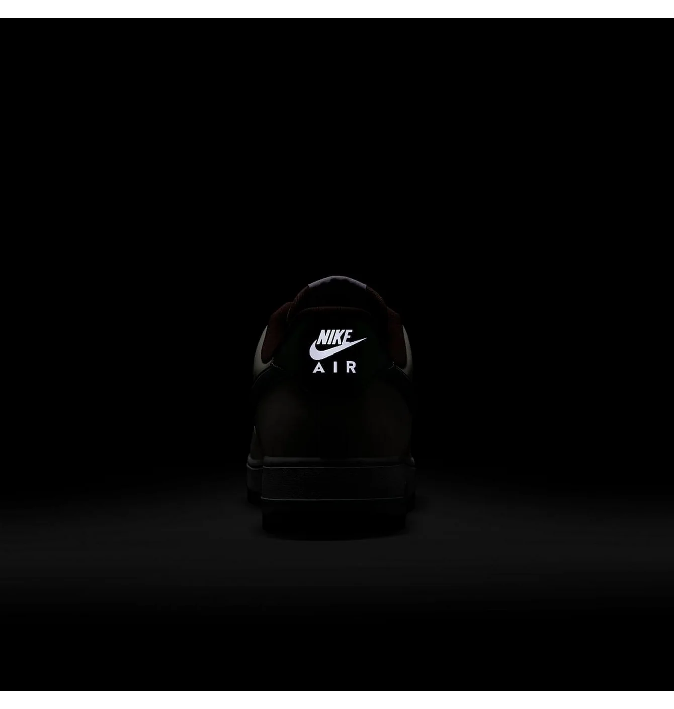 Кросівки чоловічі Nike Air Force 1 Retro Qs Multi IB5722-100