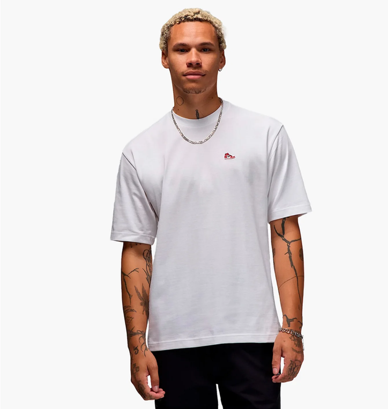 Футболка унісекс Air Jordan Sneaker Patch T-Shirt White HJ2326-100