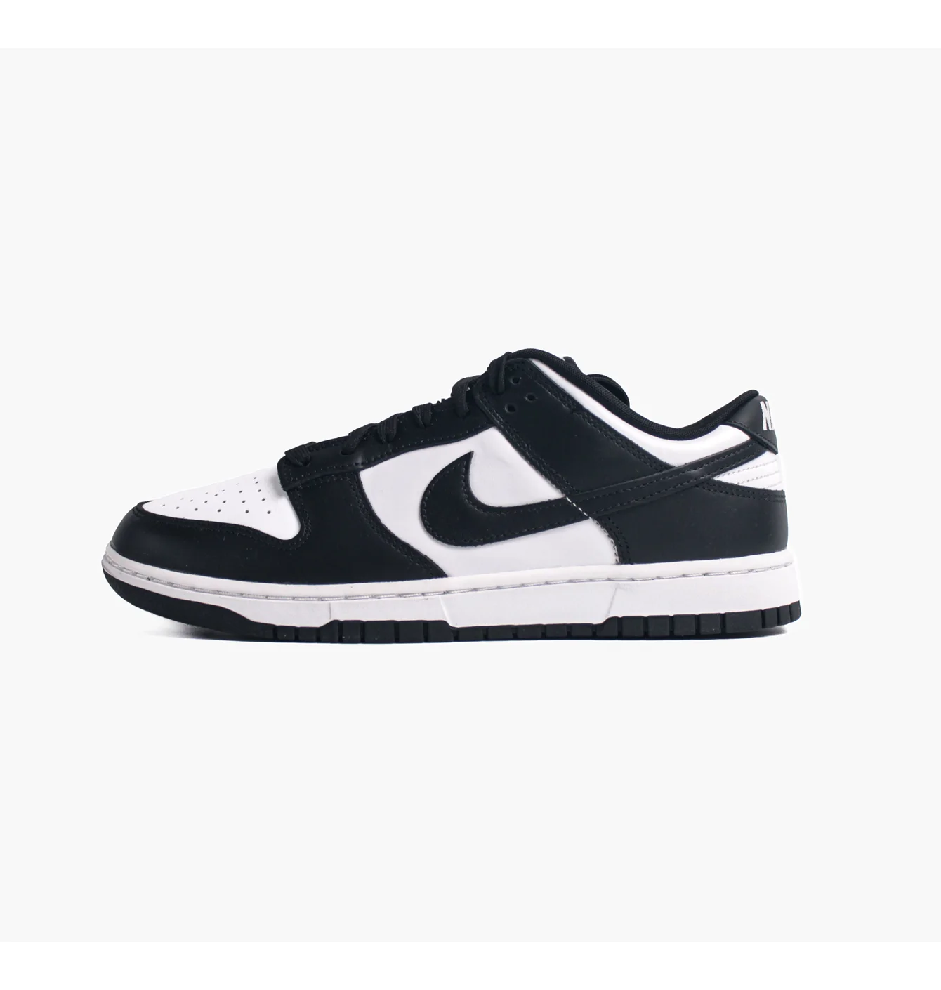 Кросівки чоловічі Nike Dunk Low Retro Black/White Dd1391-100