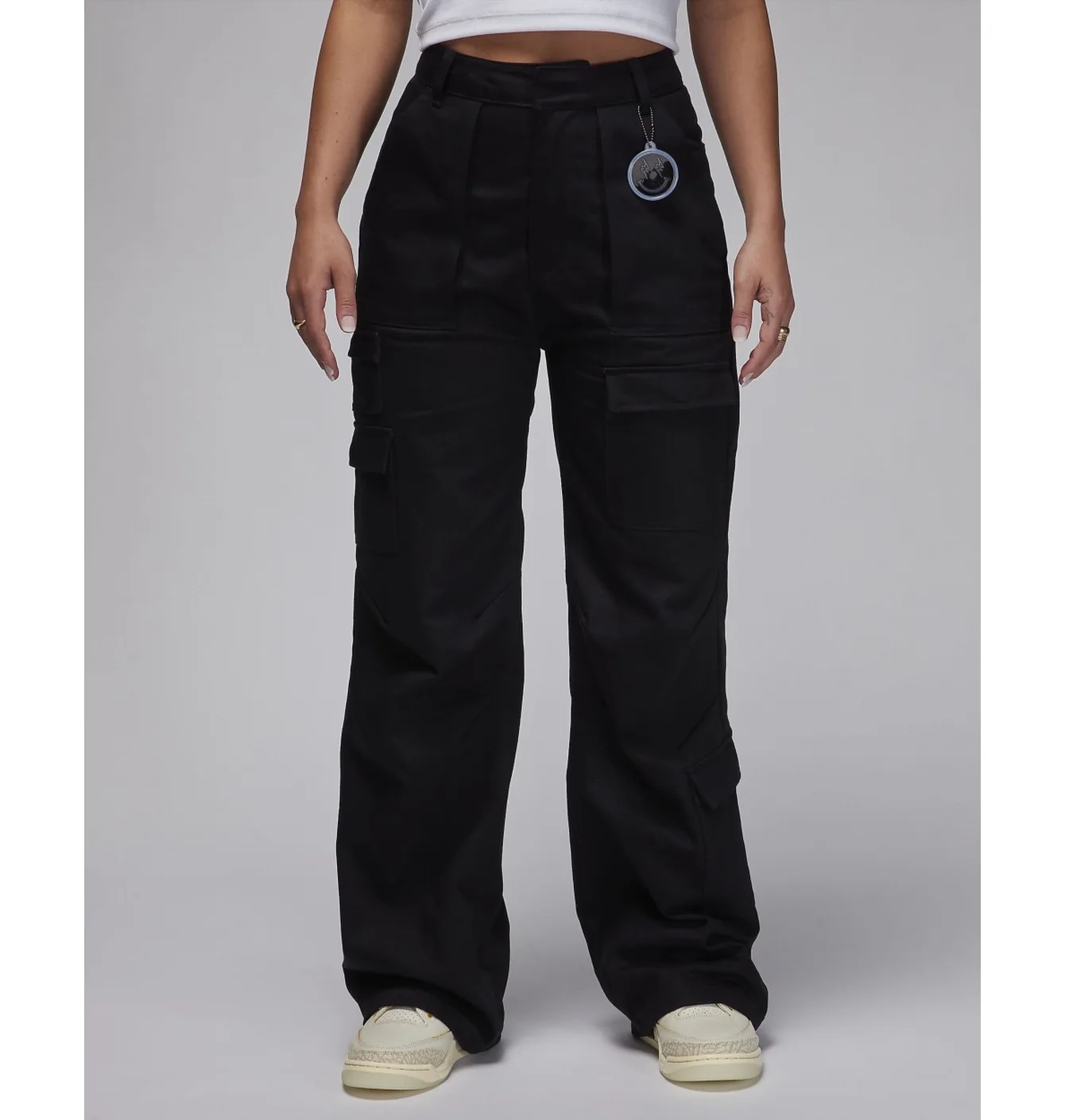 Штани жіночі Air Jordan X J Balvin Woven Pants Black FJ6149-010