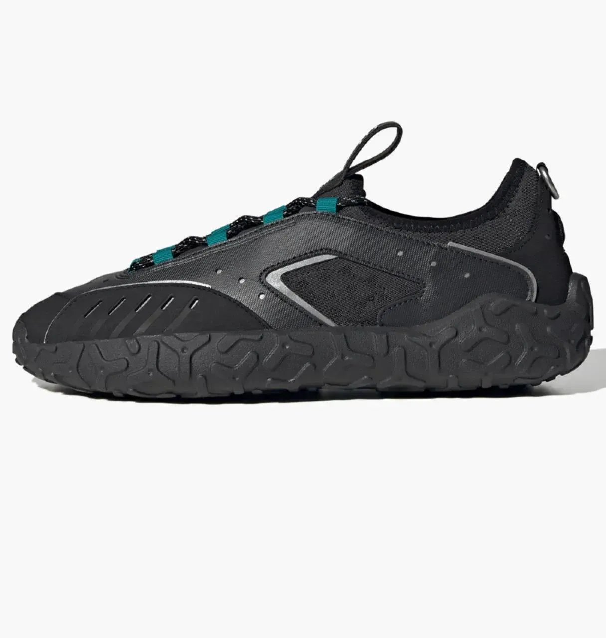 Кросівки Adidas ATRIC23