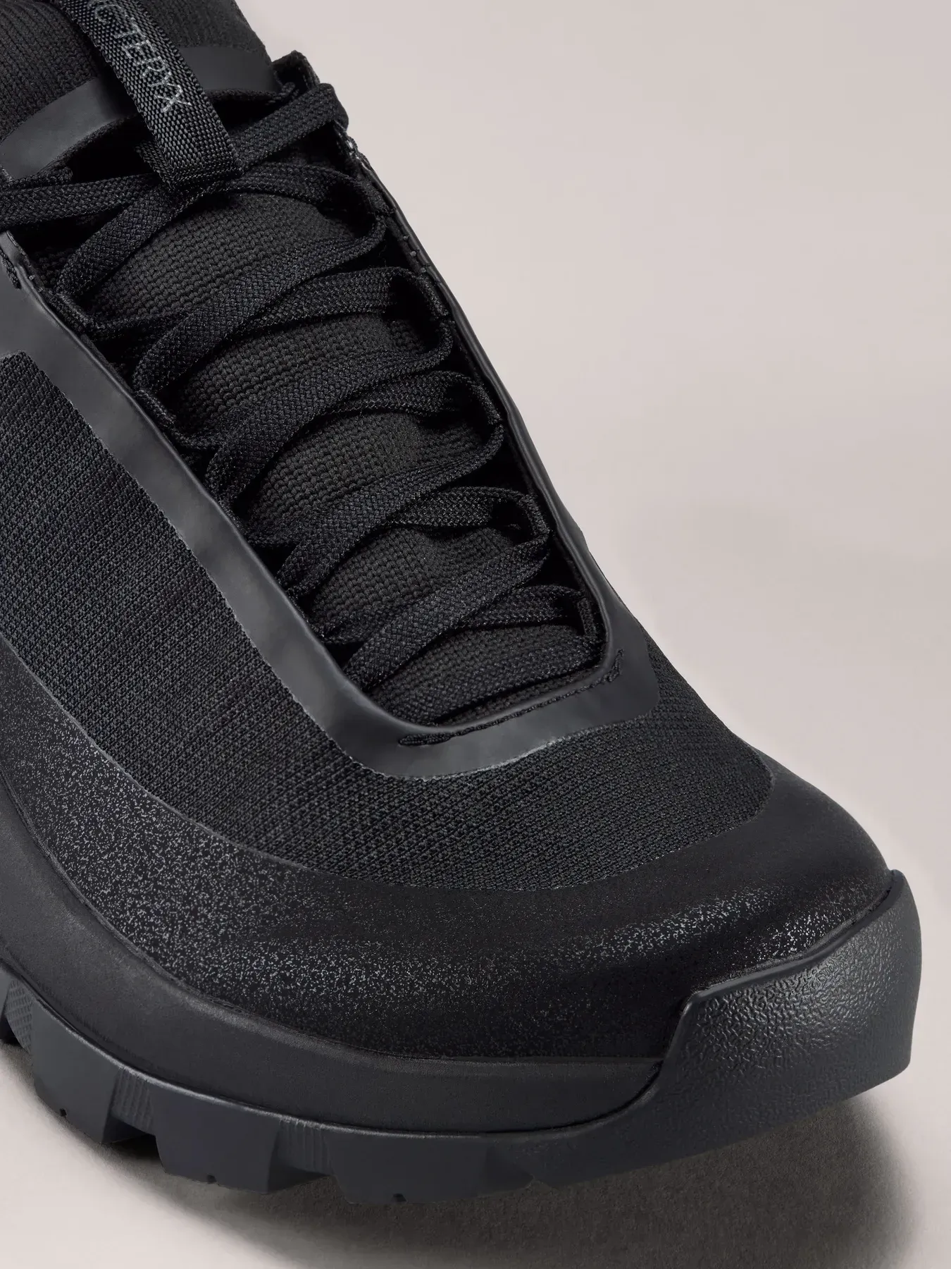Кросівки жіночі Arc'teryx Vertex Alpine Gtx (X000009603)