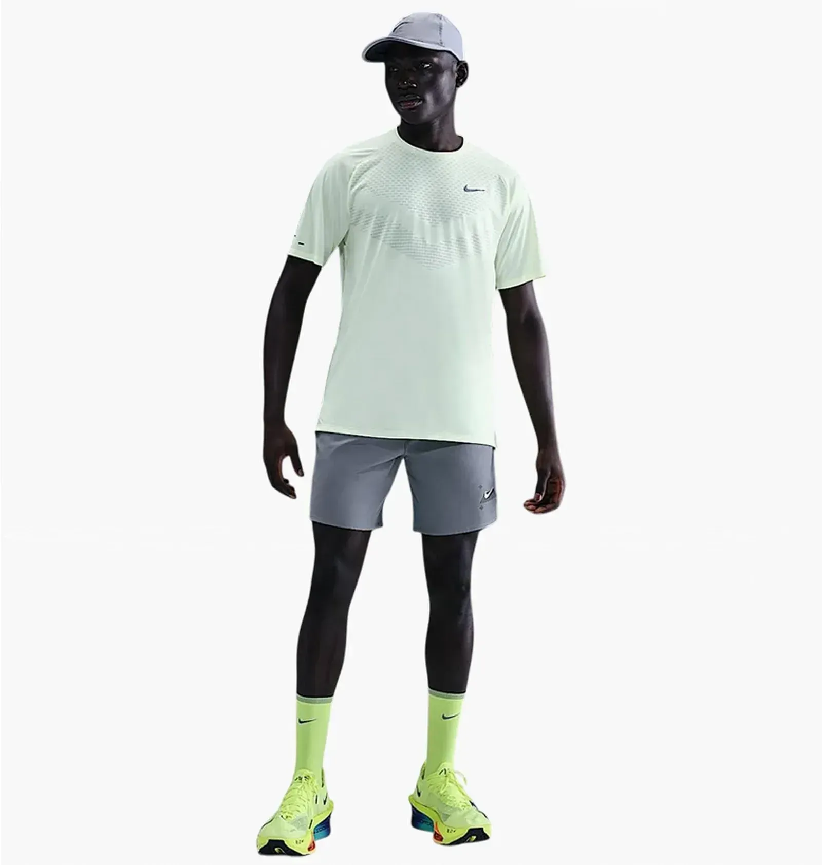 Шорти чоловічі Nike Challenger Grid Shorts Black/Grey (IQ3477-065)