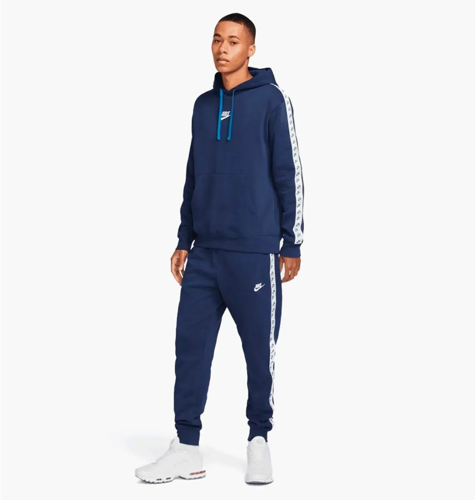 Спортивний костюм чоловічий Nike Komplet (DM6838-410)