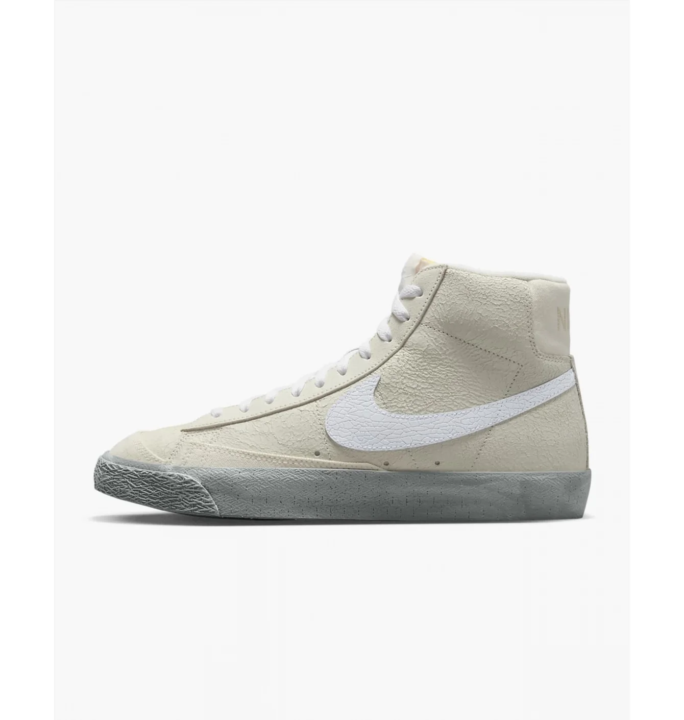 Кросівки чоловічі Nike Blazer Mid 77 Se Beige Dv0797-100