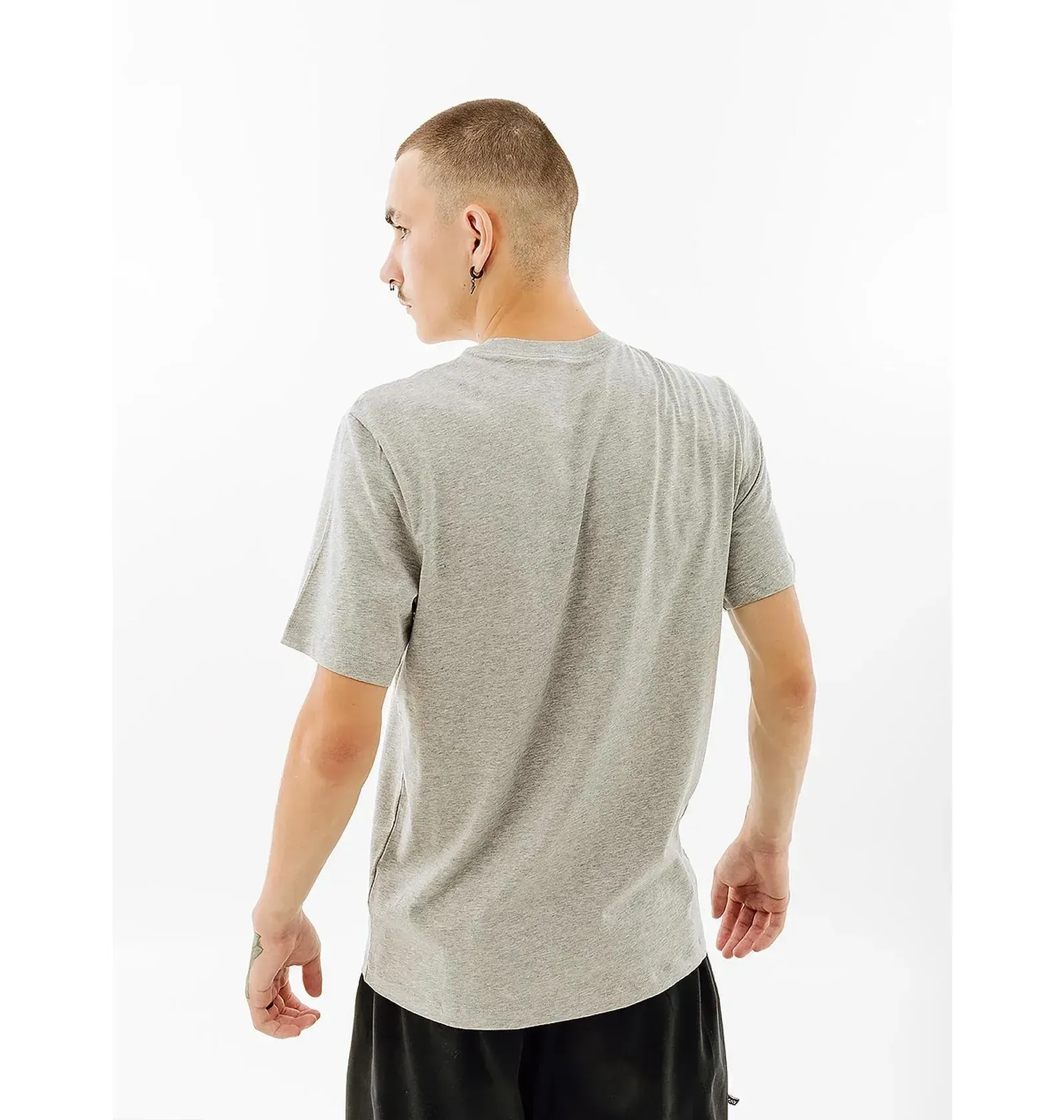 Футболка чоловіча Nike Sportswear (DZ3279-063)