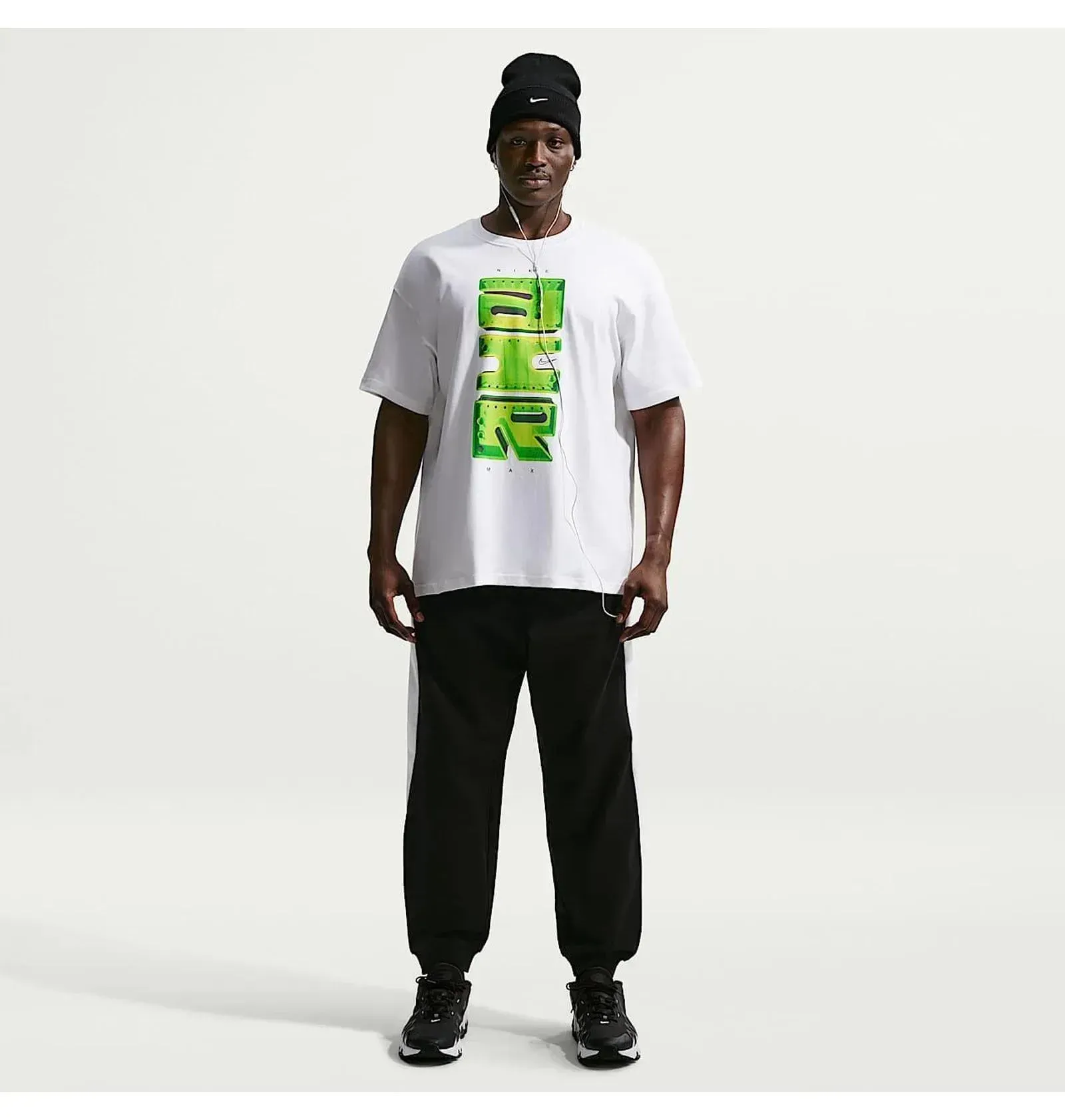 Футболка чоловіча Nike Sportswear T-Shirt White (IH1155-100)