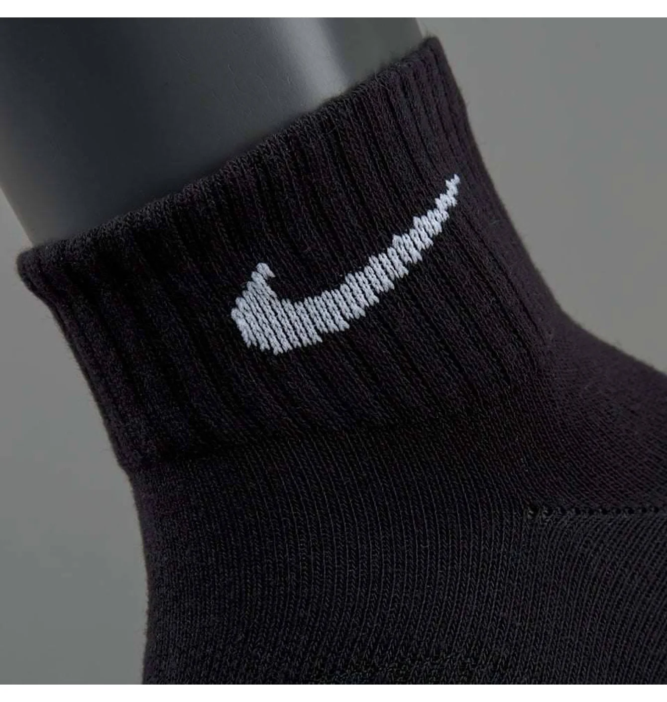 Шкарпетки унісекс Nike Lightweight Quarter (3 пари) Black SX4706-001