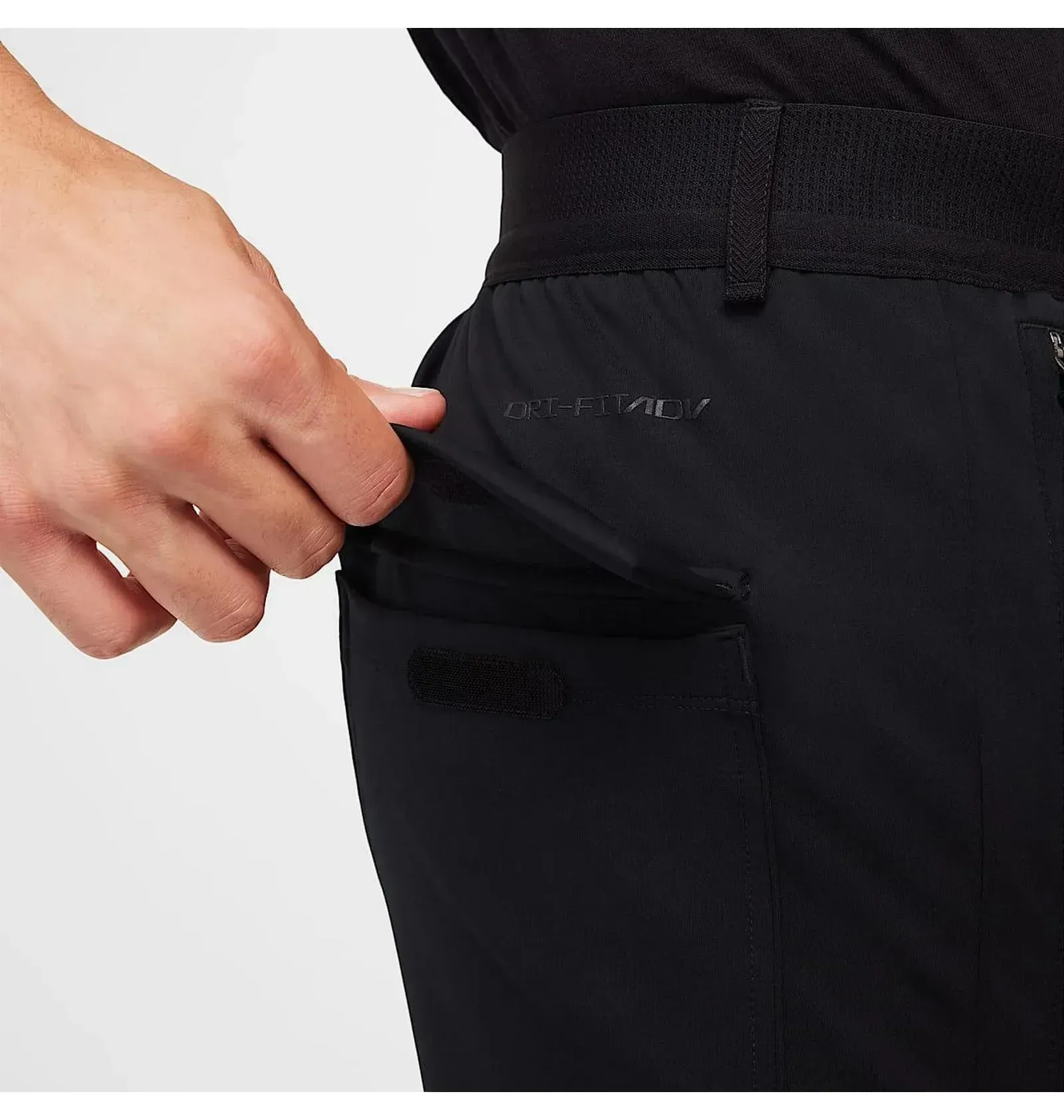 Брюки чоловічі Nike Dfadv Stealth Aps Pant Black (FN3020-010)