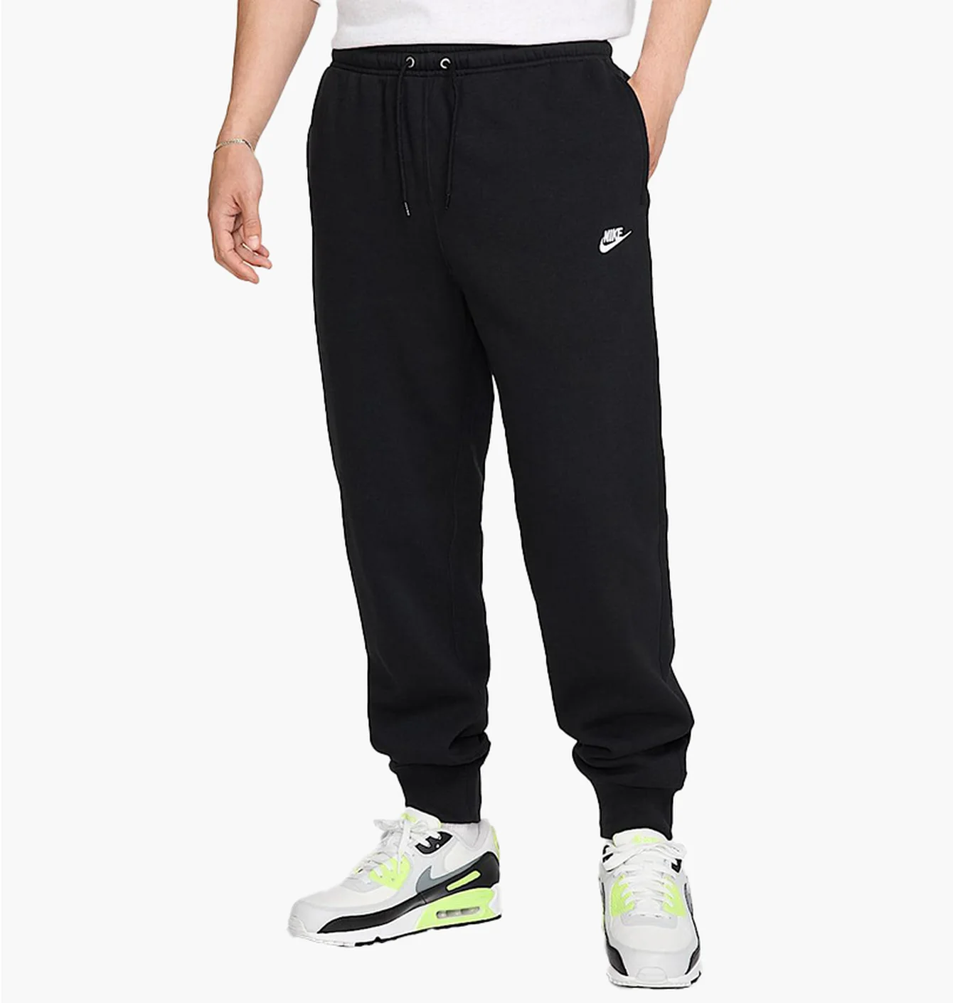 Штани чоловічі Nike Club Pants Black FN3787-010