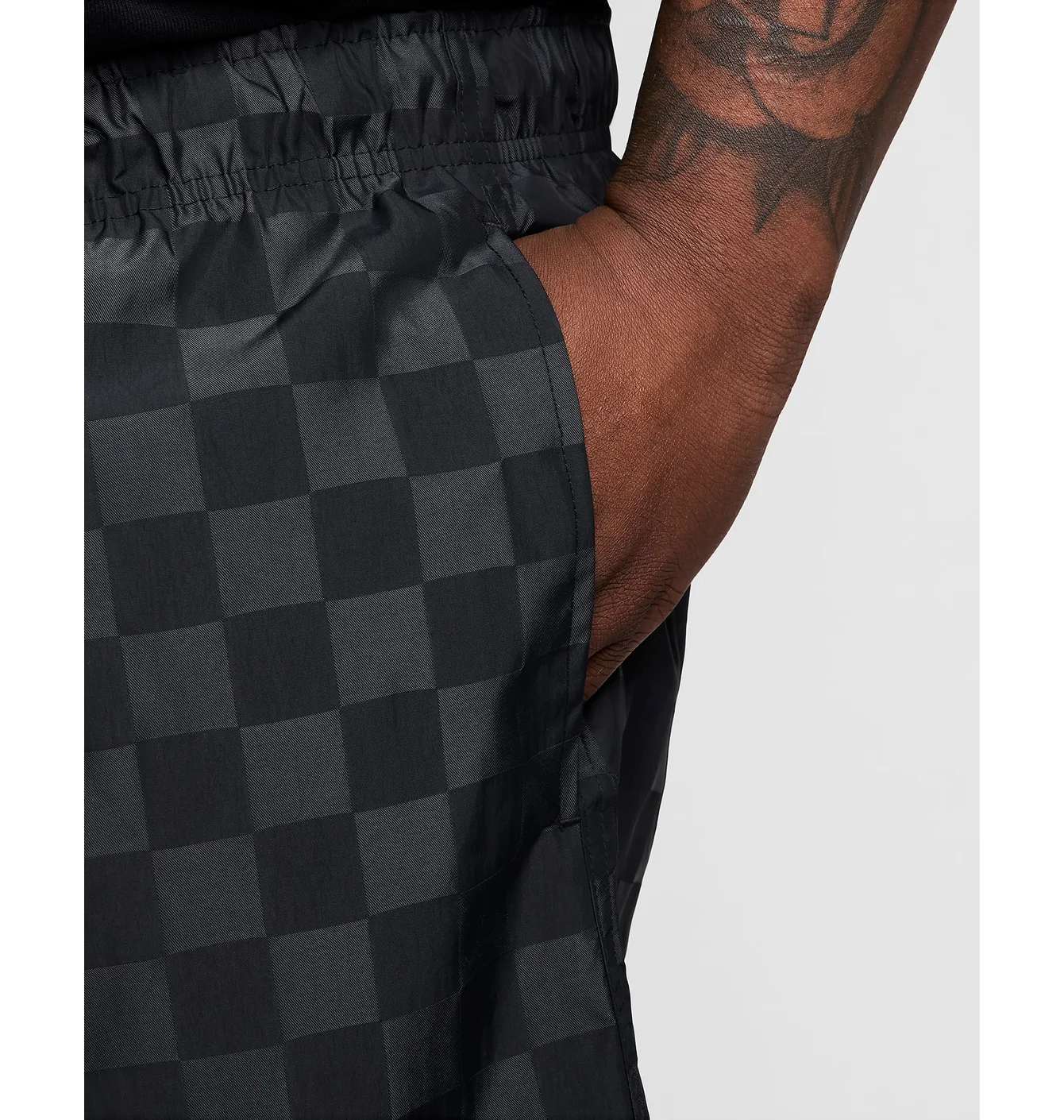 Шорти чоловічі Nike Club Flow Short Checkers Black FN3098-010