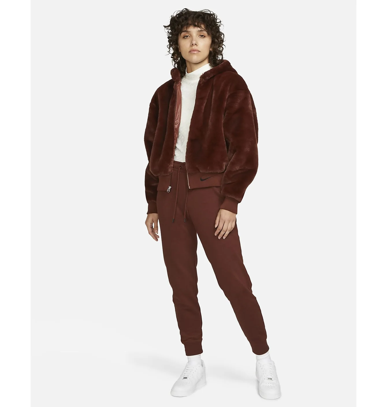 Куртка жіноча Nike Womens Faux Fur Jacket Brown Dd5116-273