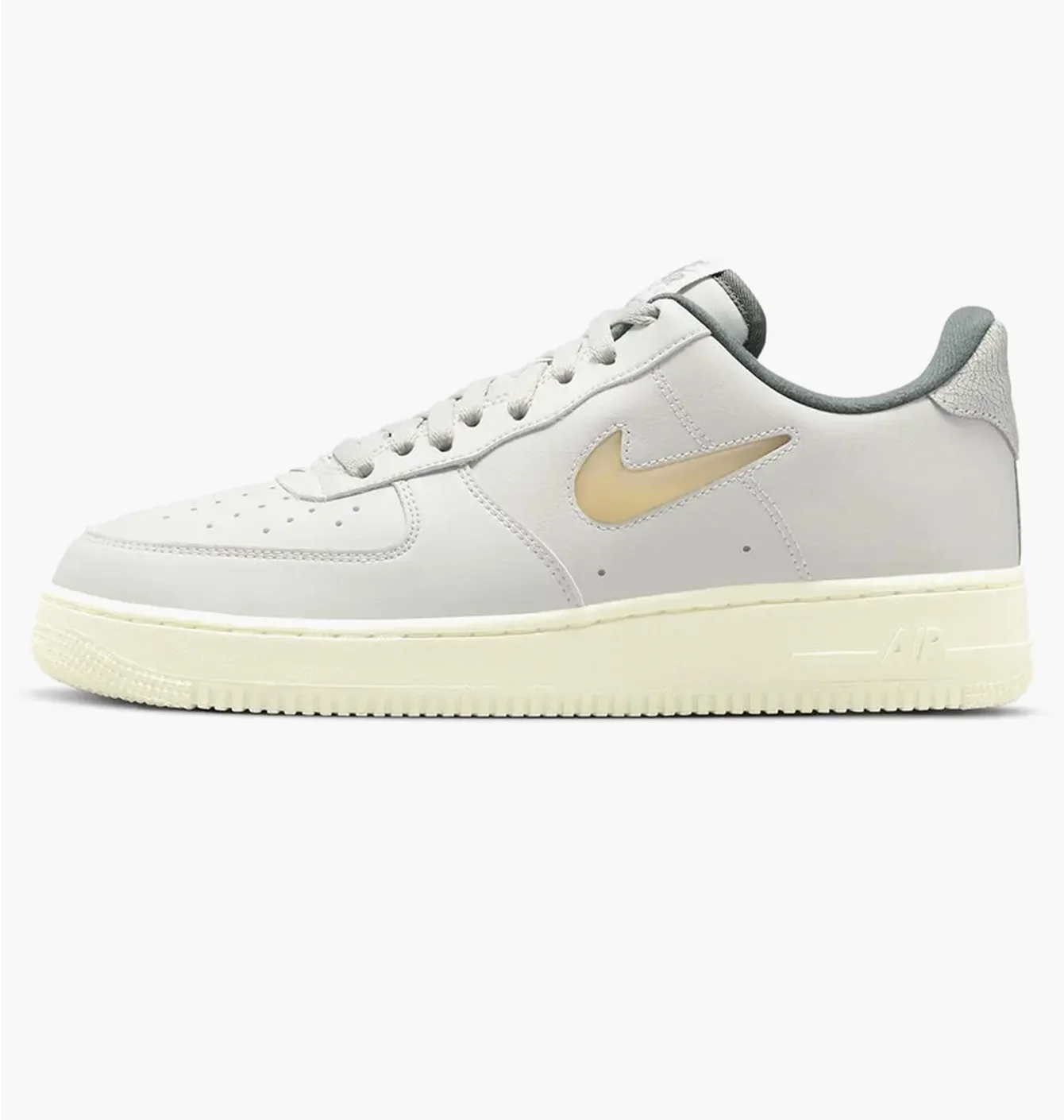 Кросівки чоловічі Nike Air Force 1 Low '07 Jewel Light Bone Grey Dc8894-001