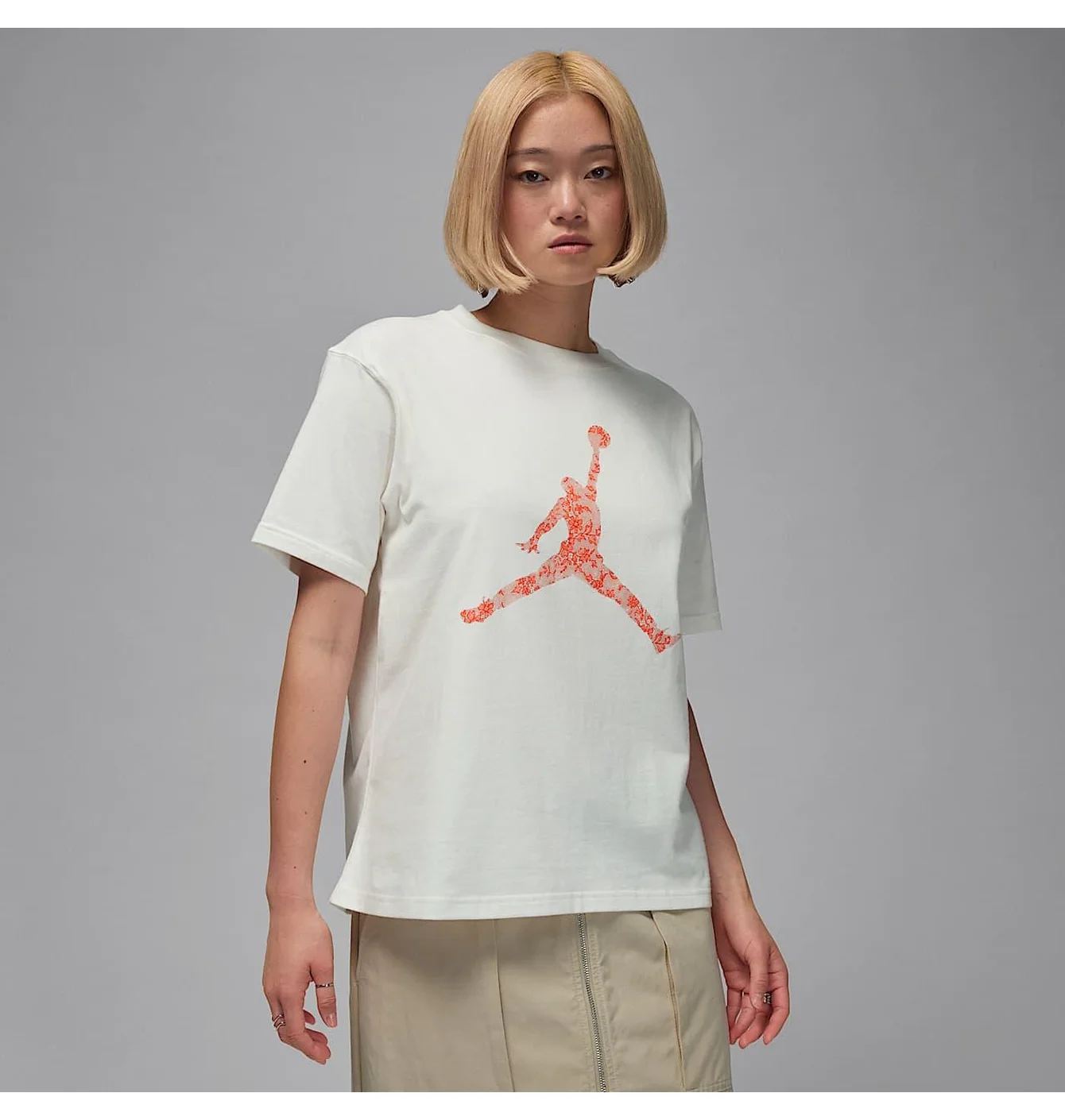 Футболка жіноча Air Jordan Brk Ss Gf Gfx Tee Lace Beige HV0198-133