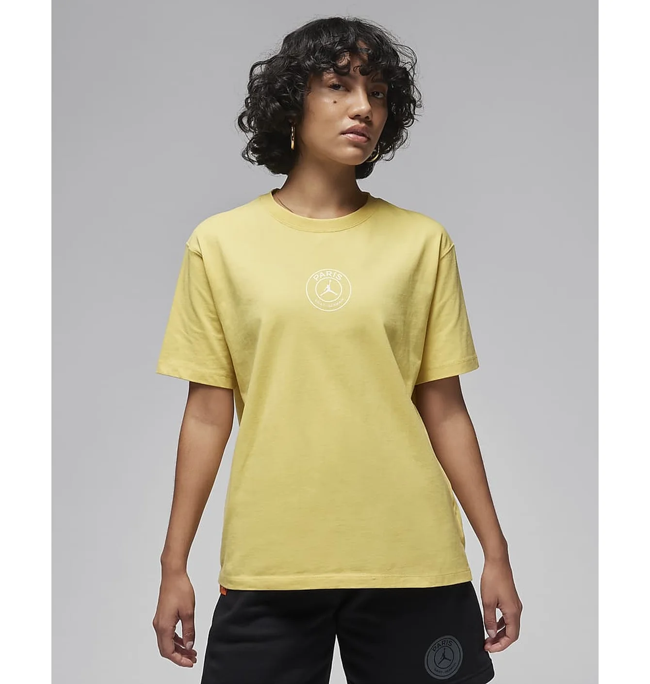 Футболка жіноча Air Jordan T-Shirt Yellow FN5174-700
