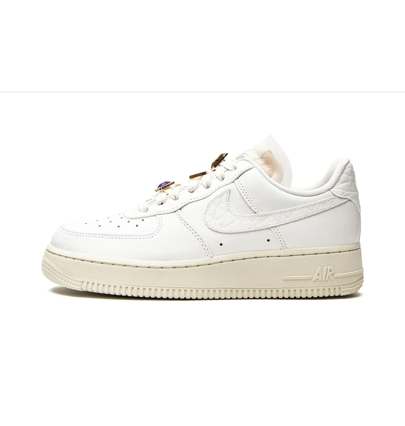W NIKE AIR FORCE 1