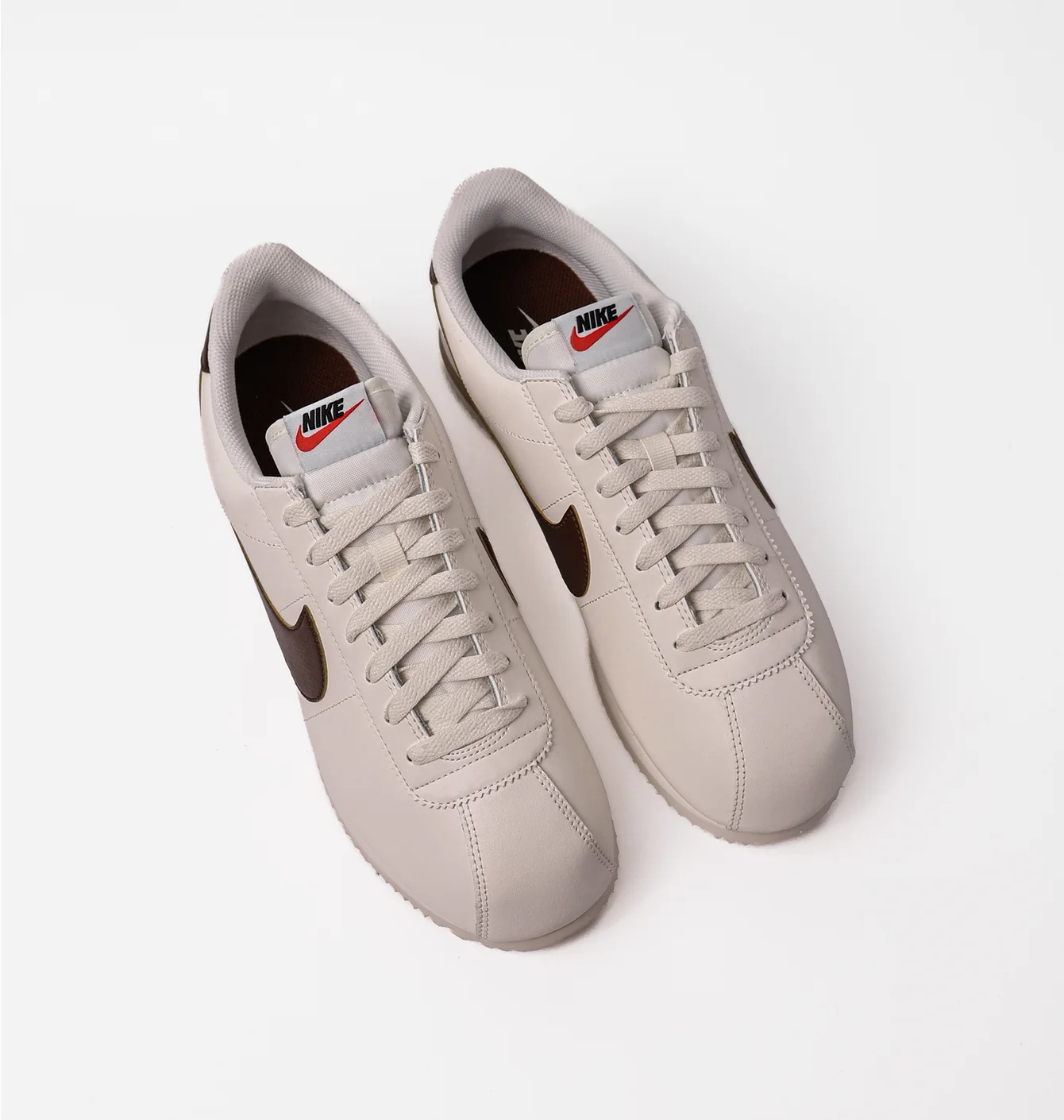 Кросівки жіночі Nike Cortez Shoes Beige DN1791-104