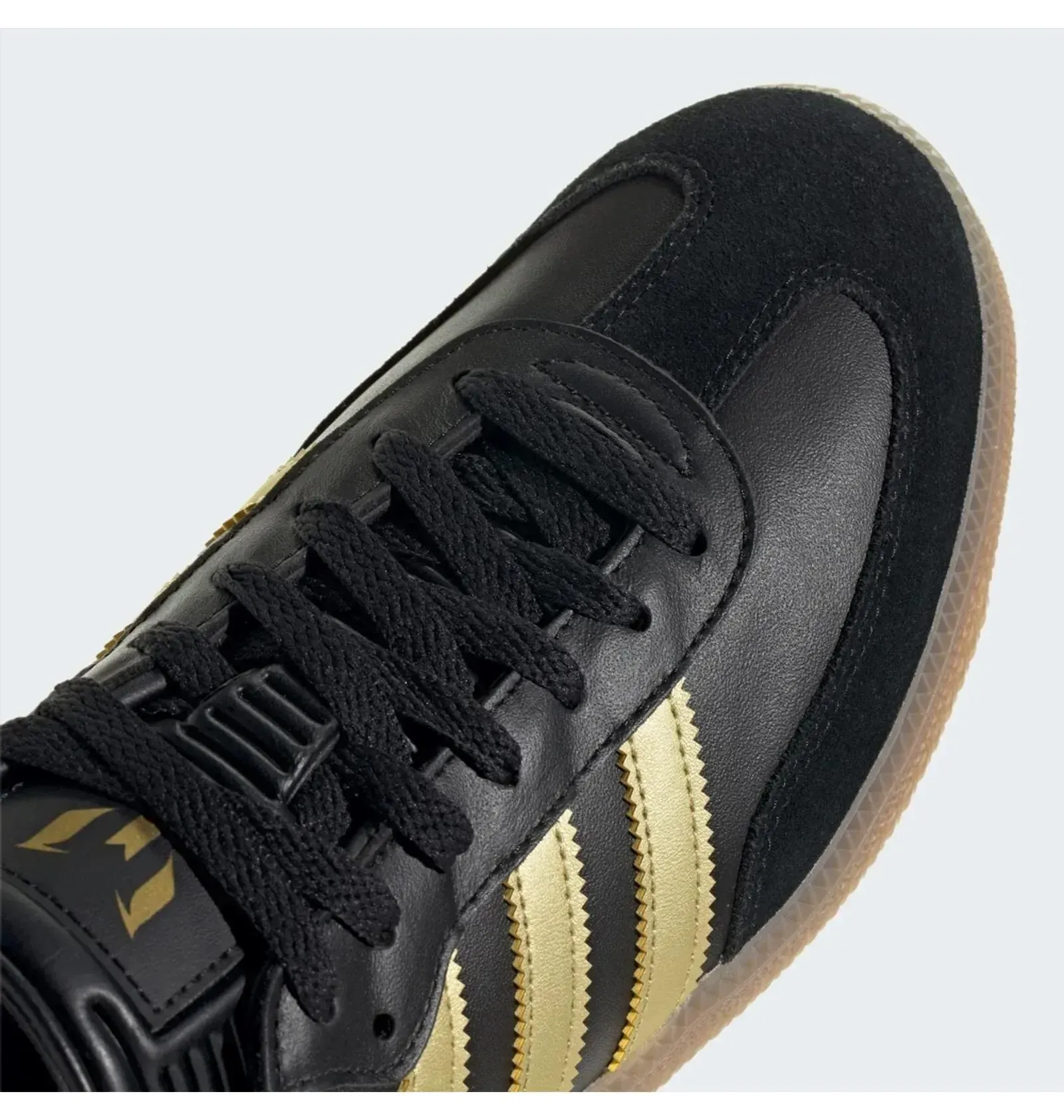 Кросівки унісекс Adidas Samba Messi Indoor Soccer Shoes Black (IH8159)
