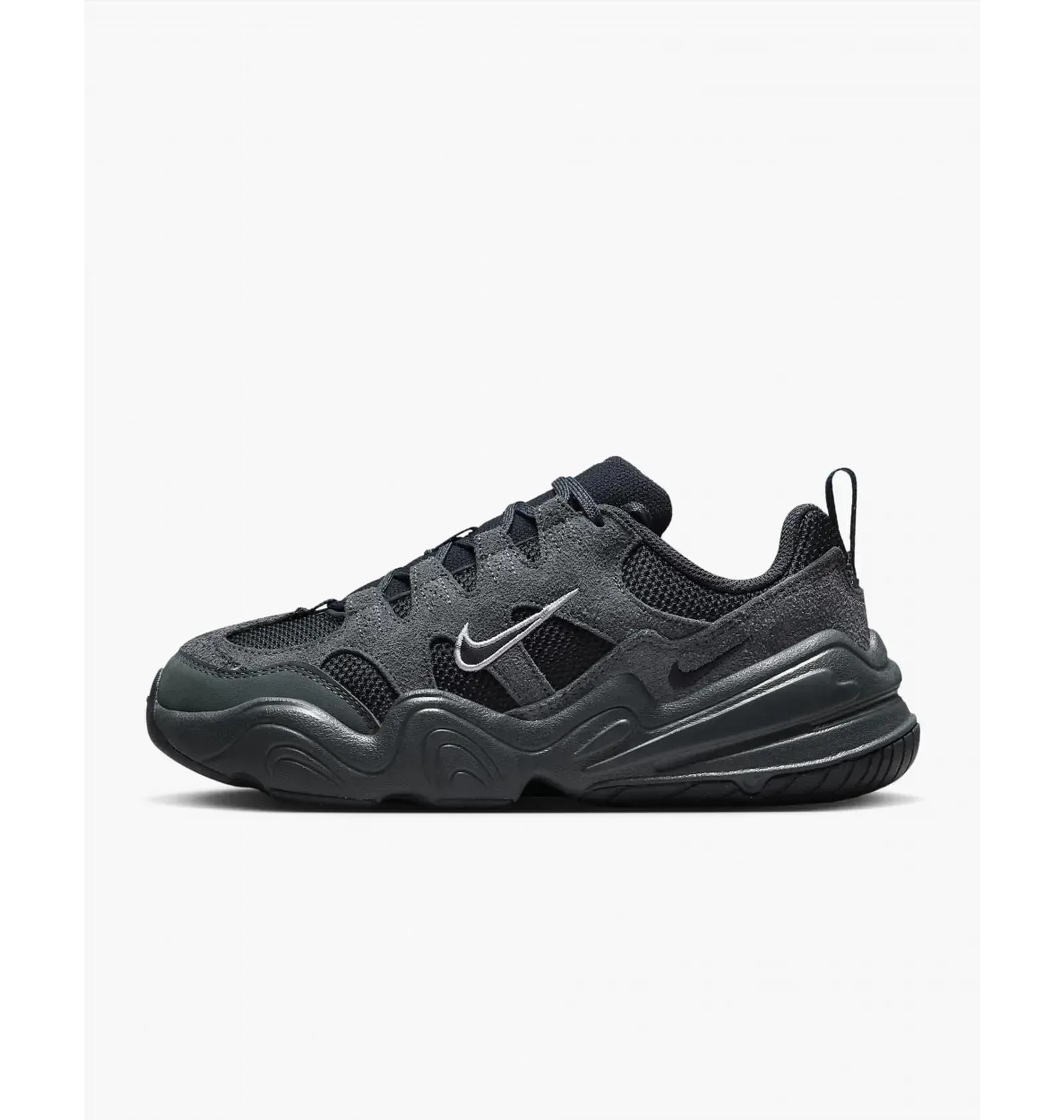 Кросівки жіночі Nike W Tech Hera (DR9761-003)