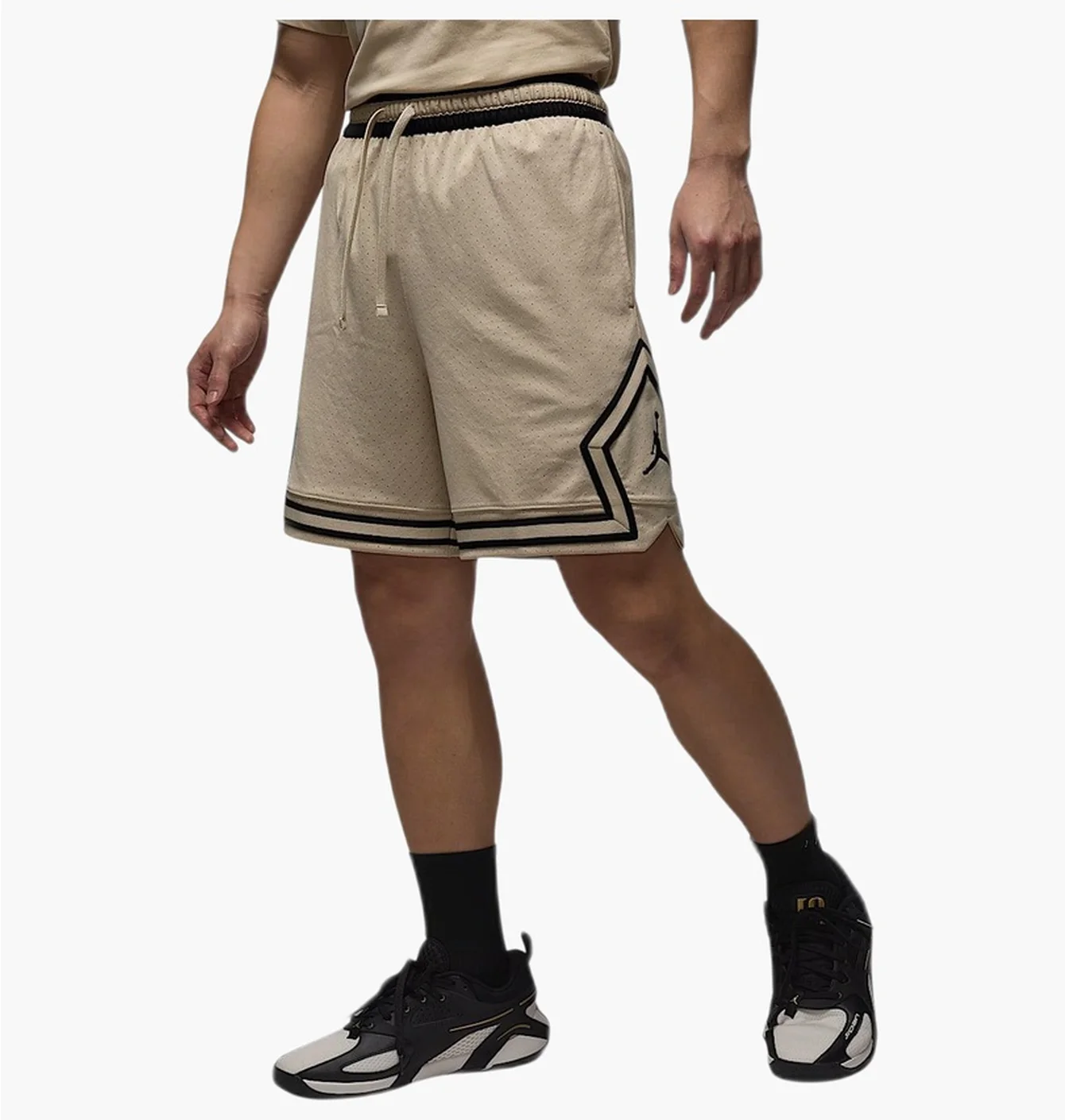 Шорти чоловічі Air Jordan Sport MenS Dri- F I T Mesh Diamond Shorts Beige HF9910-206