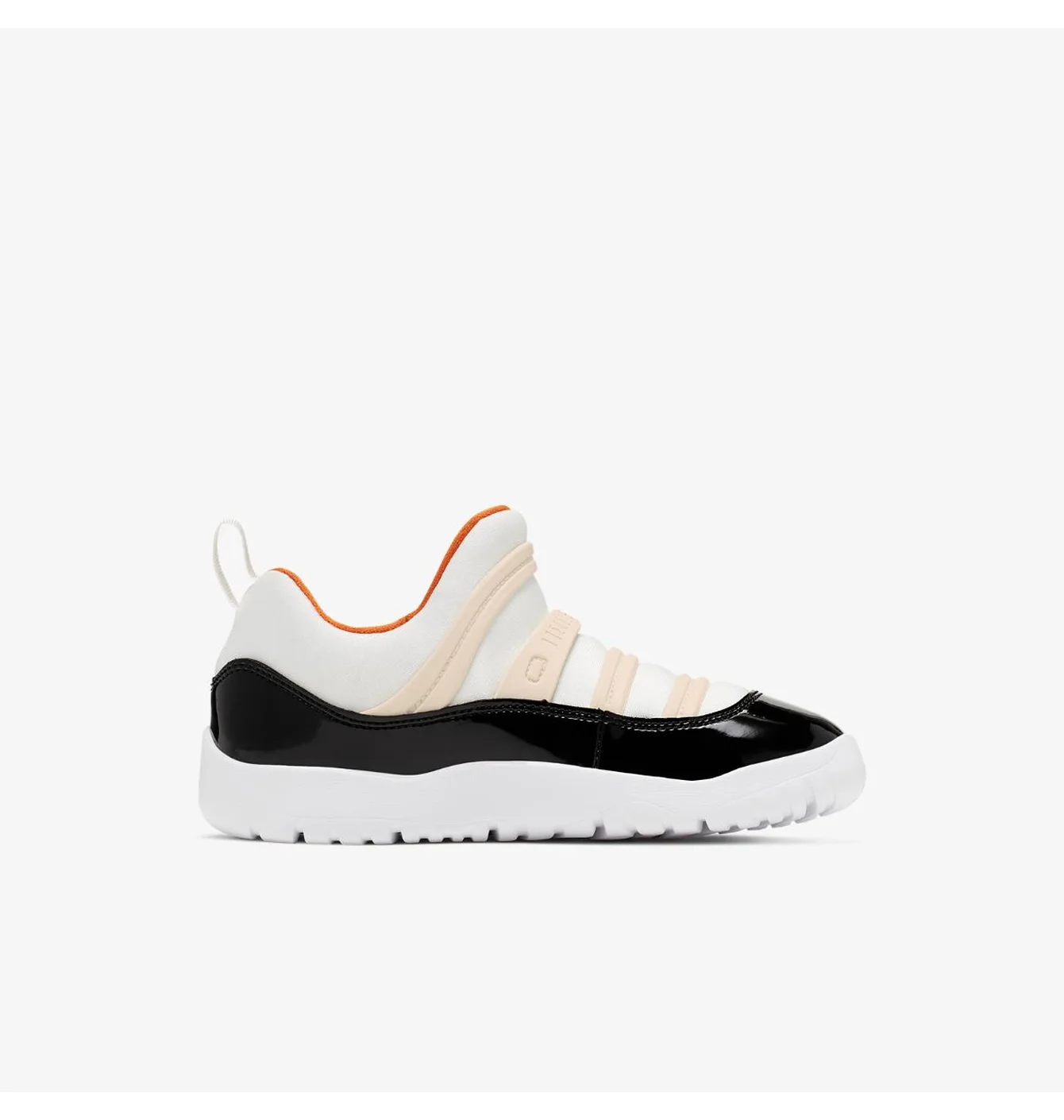 Кросівки дитячі Air Jordan 11 Retro Little Flex Sail (Ps) White Bq7101-108