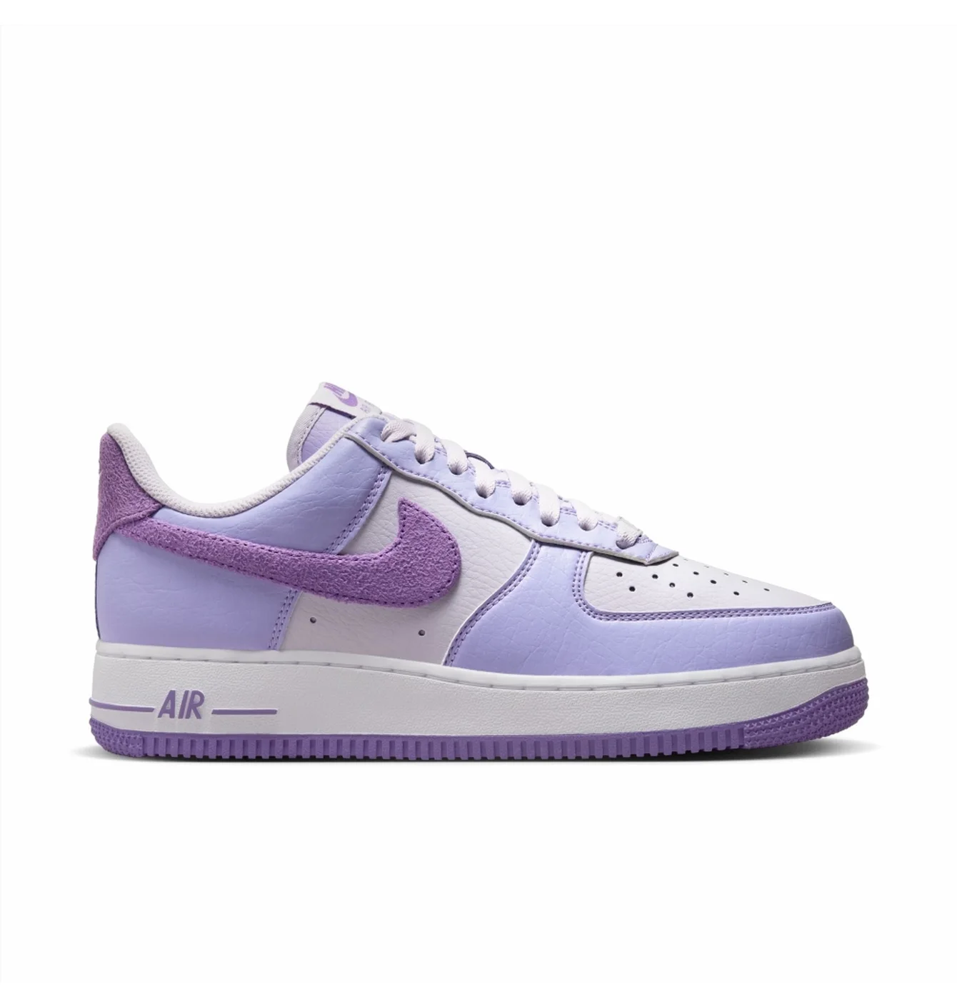 Кросівки жіночі Nike Air Force 1 07 Next Nature Violet/White HQ3905-500