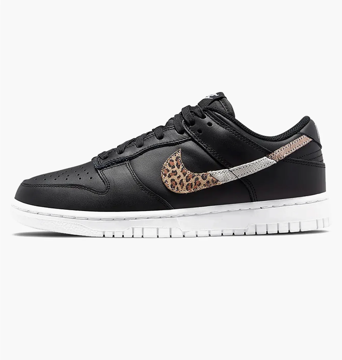Кросівки жіночі Nike W Dunk Low Se Black DD7099-001