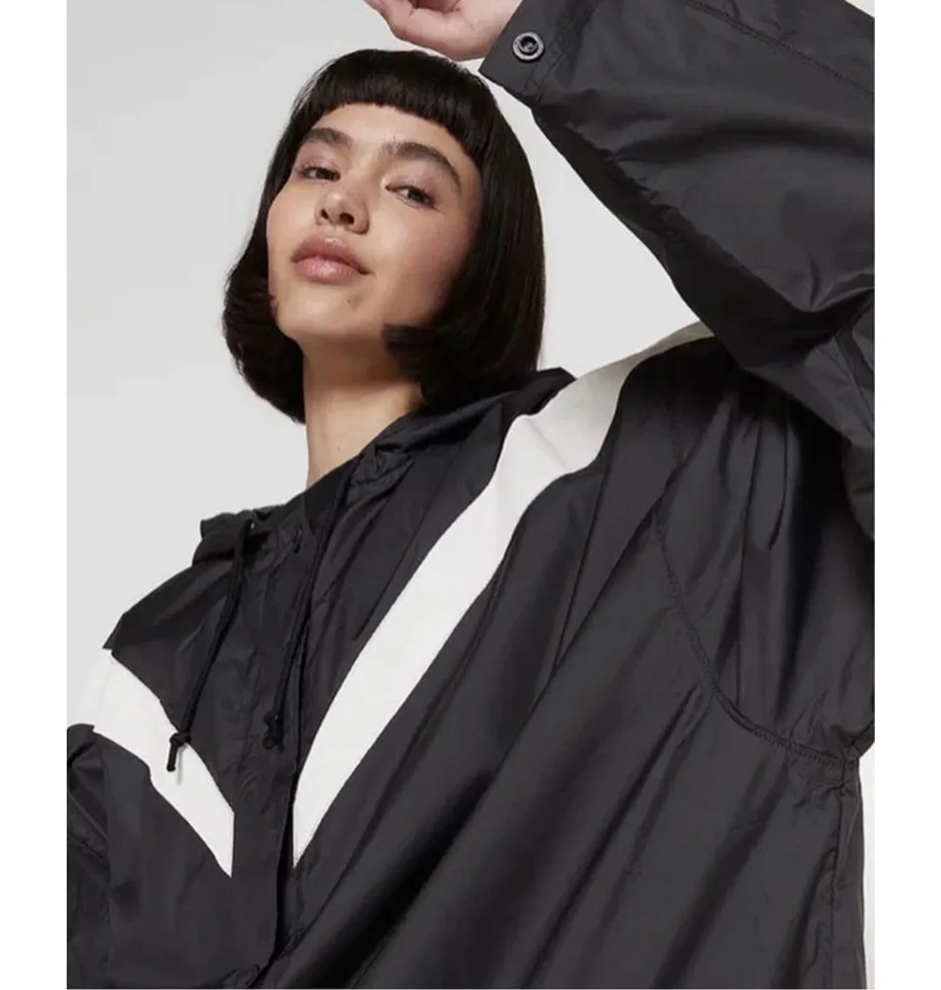 Вітровка жіноча Nike Jacket Circa 50 Black DX9872-010