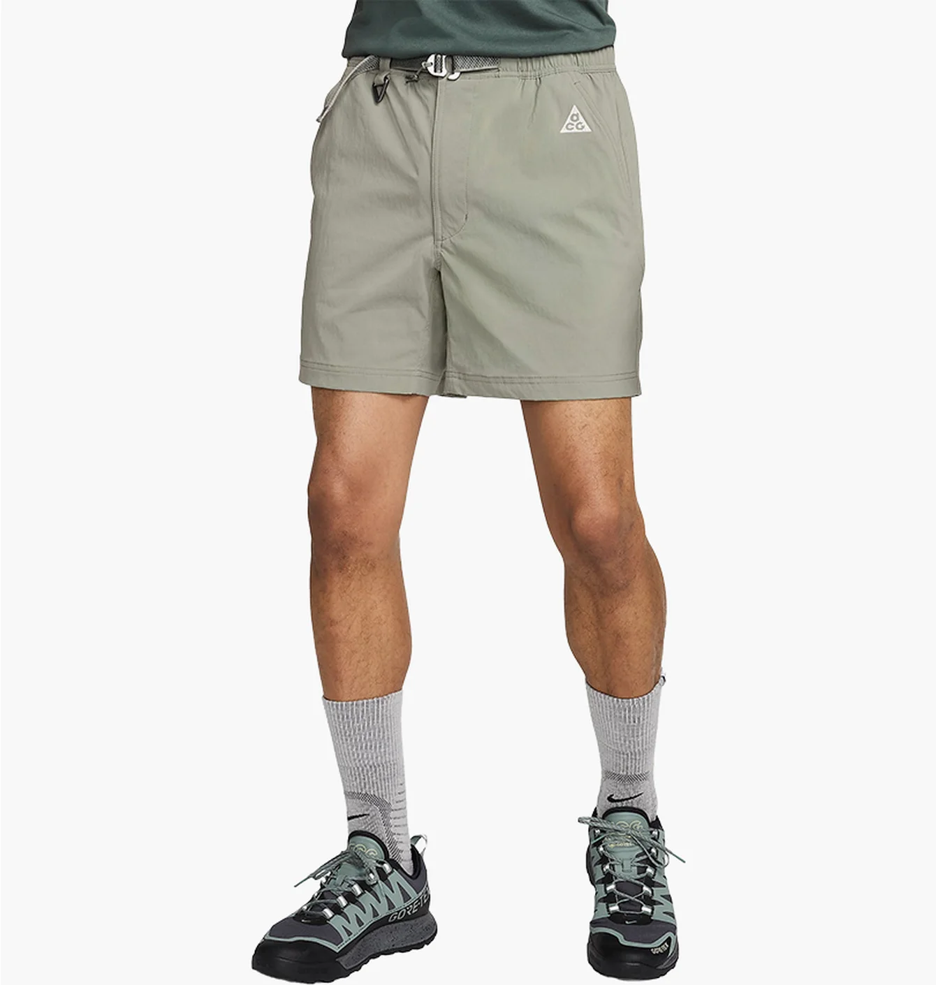 Шорти чоловічі Nike Acg Hiking Shorts Olive FN2430-053