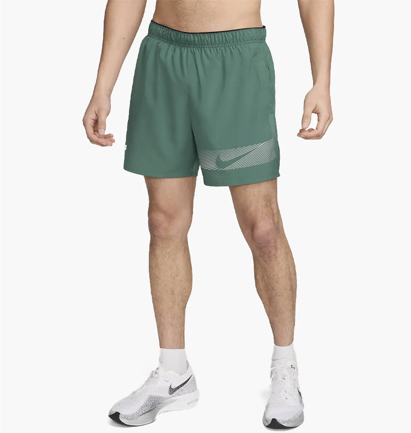 Шорти чоловічі Nike Challenger 5Bf Shrt Flash Green FN3048-361