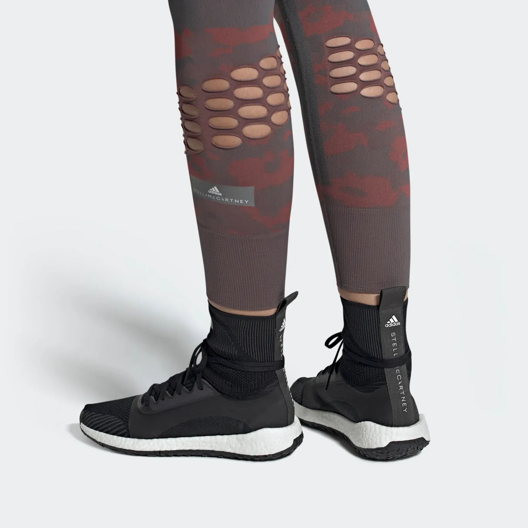 Кросівки жіночі Adidas Ultraboost Hd (G25878)