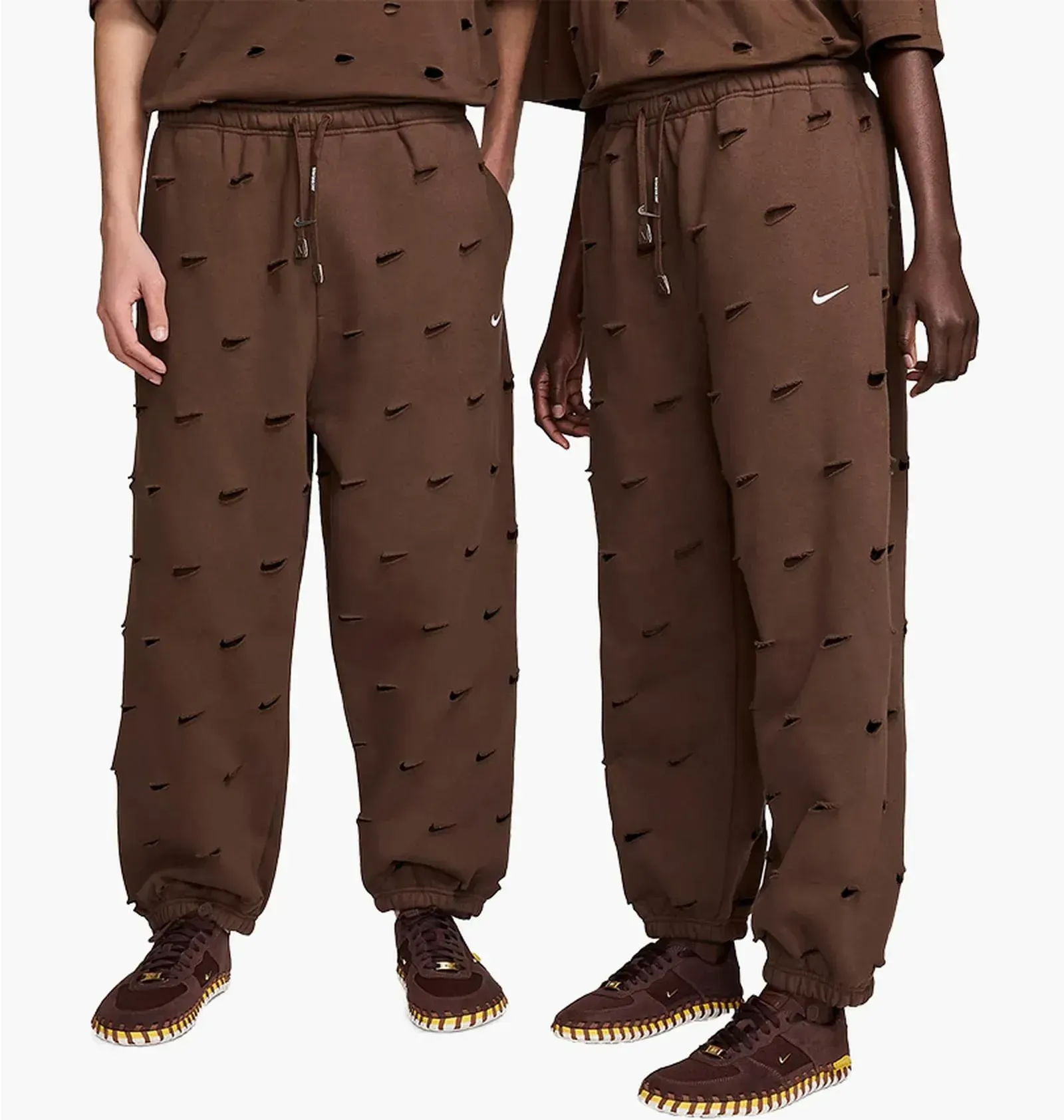 Брюки унісекс Nike Le Swoosh Pant X Jacquemus Brown (FJ3268-259)