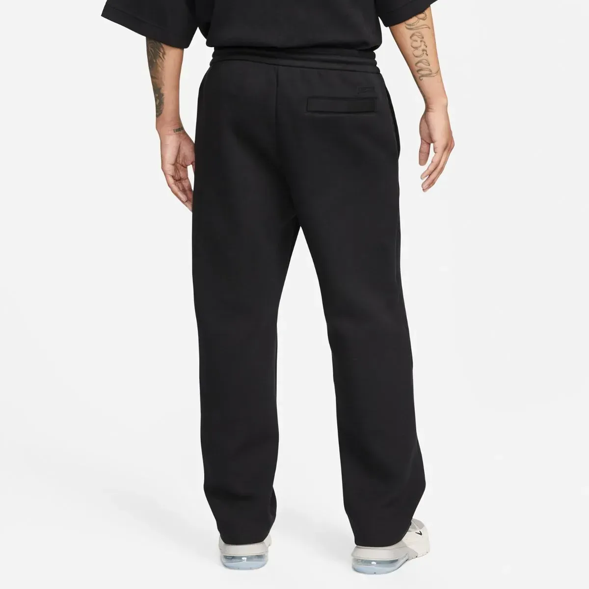 Брюки чоловічі Nike M Tch Flc Tailored Pant (FB8163-010)