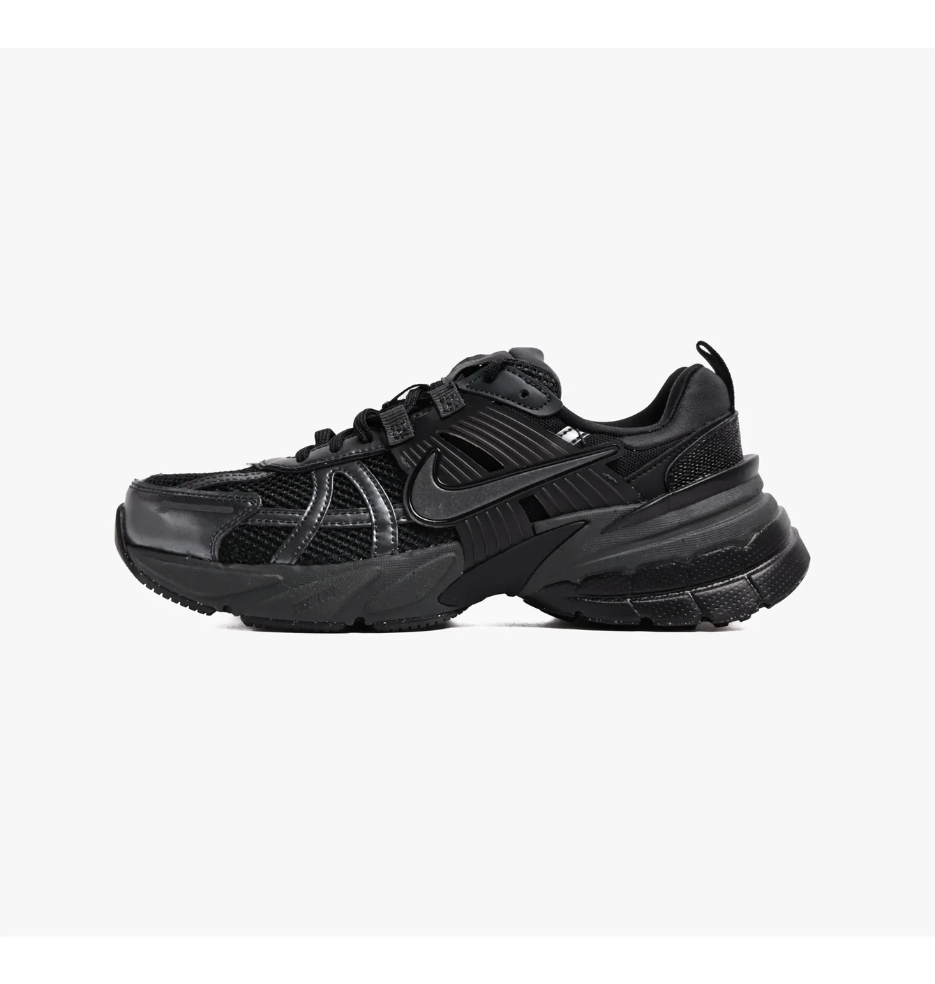 Кросівки жіночі Nike V2K Run Shoes Black FD0736-001